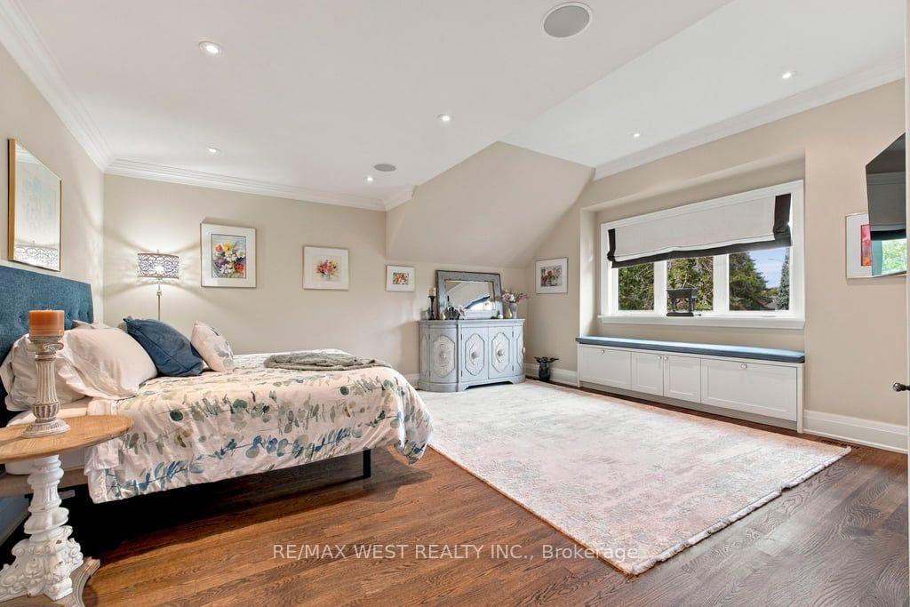 Photo 30 of 4053 Apple Valley Lane, Burlington, Shoreacres — HOMEH
