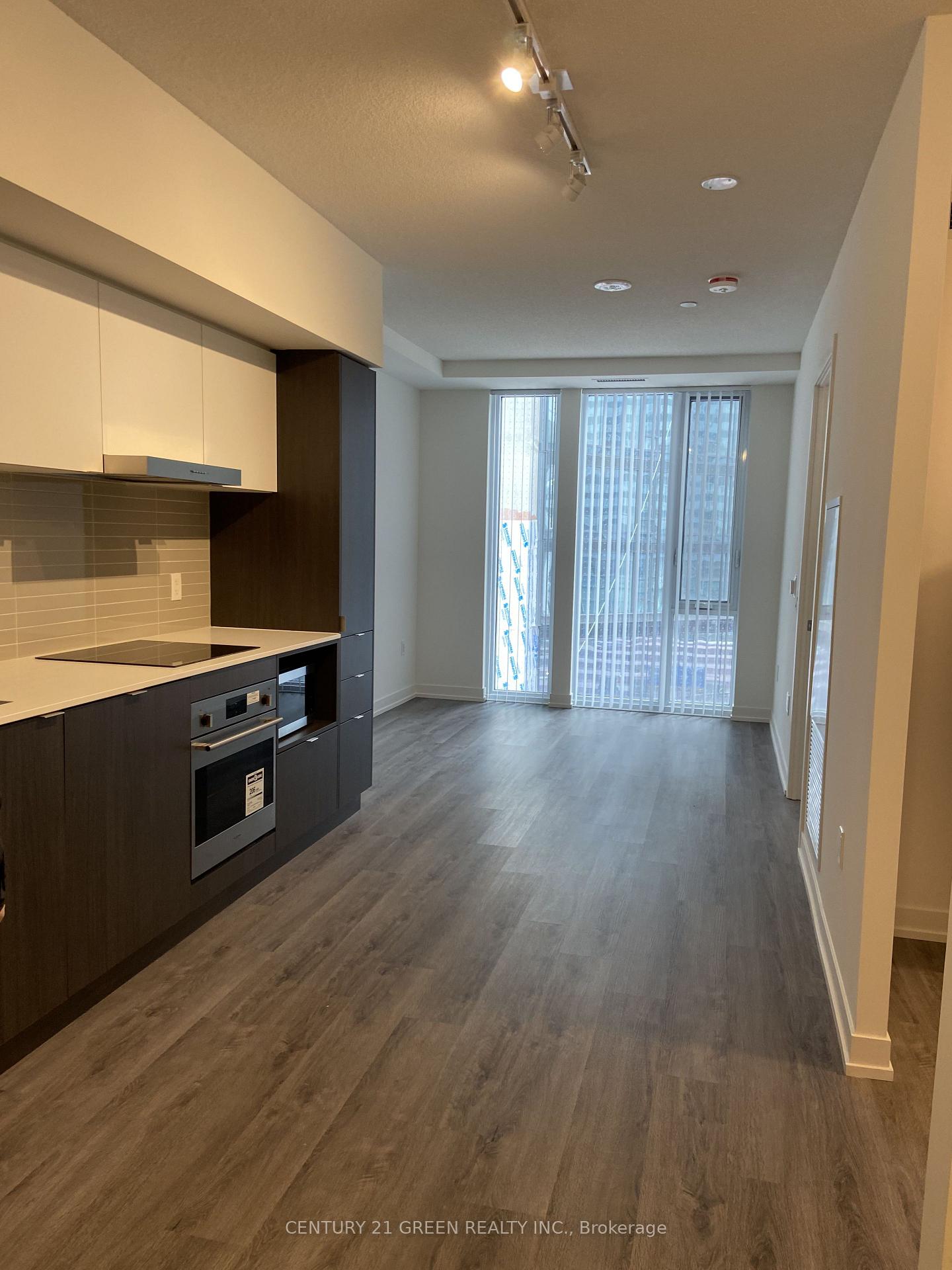 Photo 5 of Unit 917, 138 Downes Street, Toronto, Waterfront Communities — HOMEH