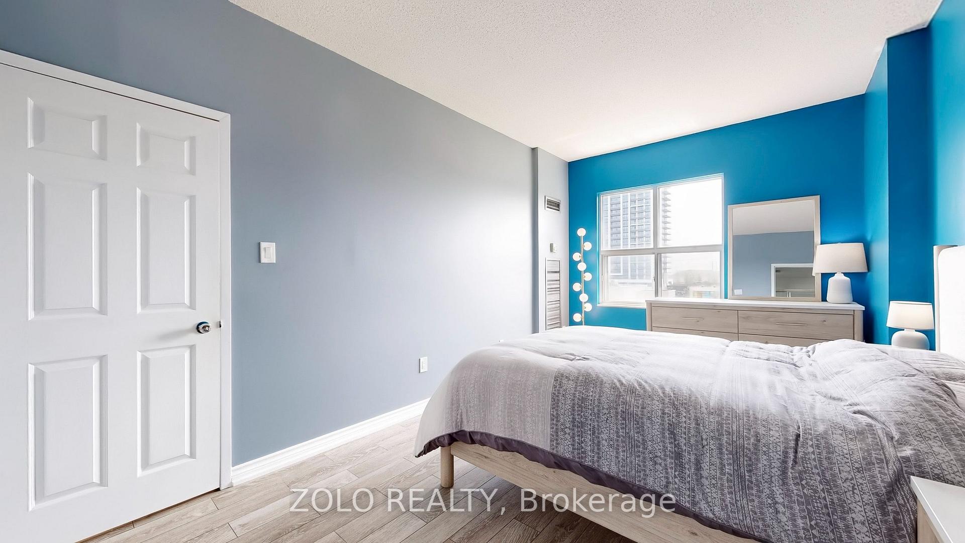 Photo 16 of Unit PH4, 9 Chalmers Road, Richmond Hill, Doncrest — HOMEH