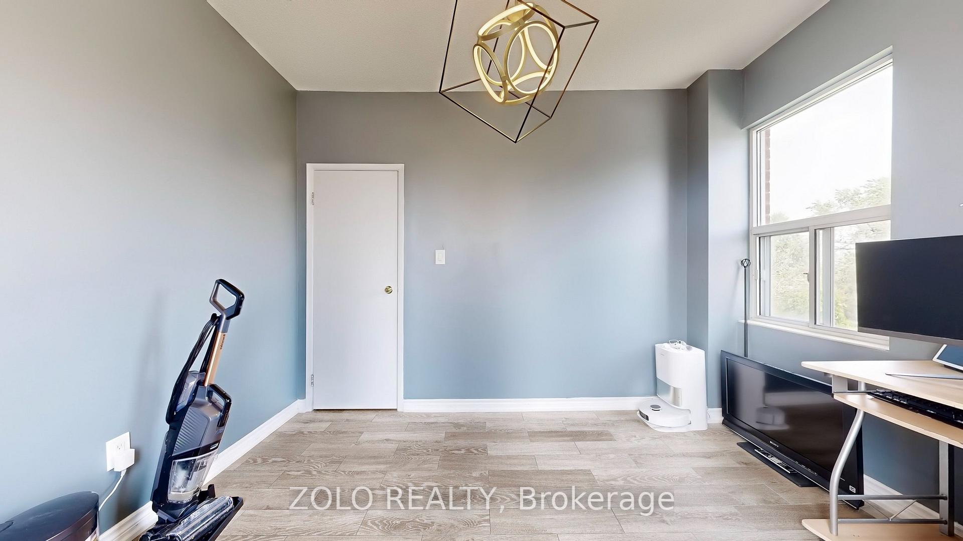 Photo 24 of Unit PH4, 9 Chalmers Road, Richmond Hill, Doncrest — HOMEH