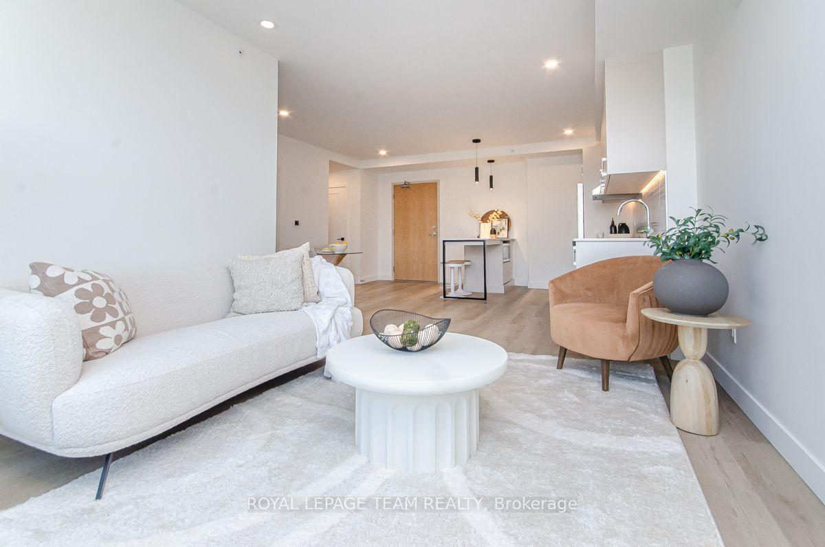 Photo 5 of Unit 313, 398 Roosevelt Avenue, Ottawa, Westboro West — HOMEH