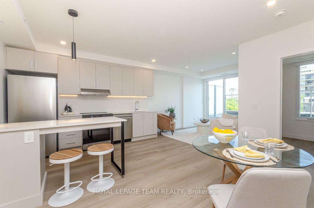 Photo 7 of Unit 313, 398 Roosevelt Avenue, Ottawa, Westboro West — HOMEH
