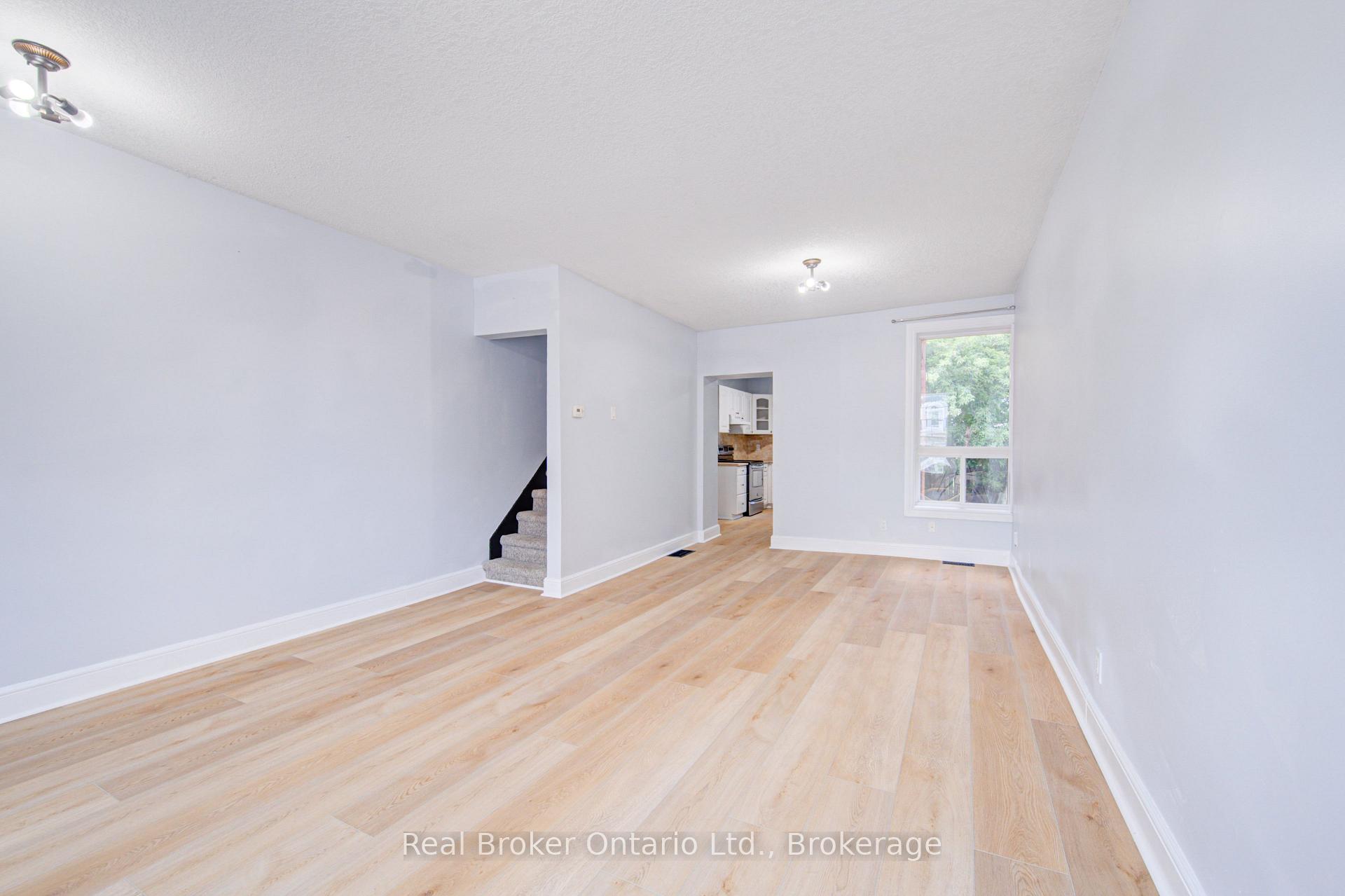 Photo 8 of 299 Bay Street N, Hamilton, Central — HOMEH