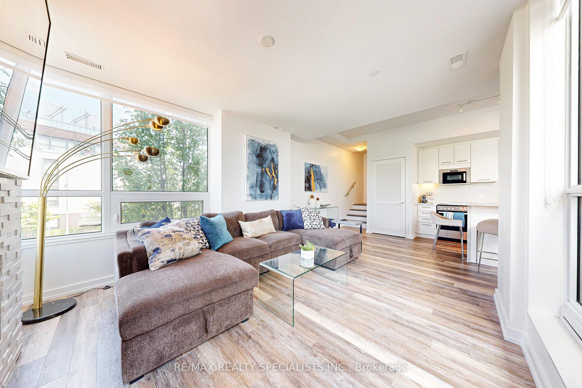 Photo 23 of Unit 10, 233 Broward Way, Innisfil, Rural Innisfil — HOMEH