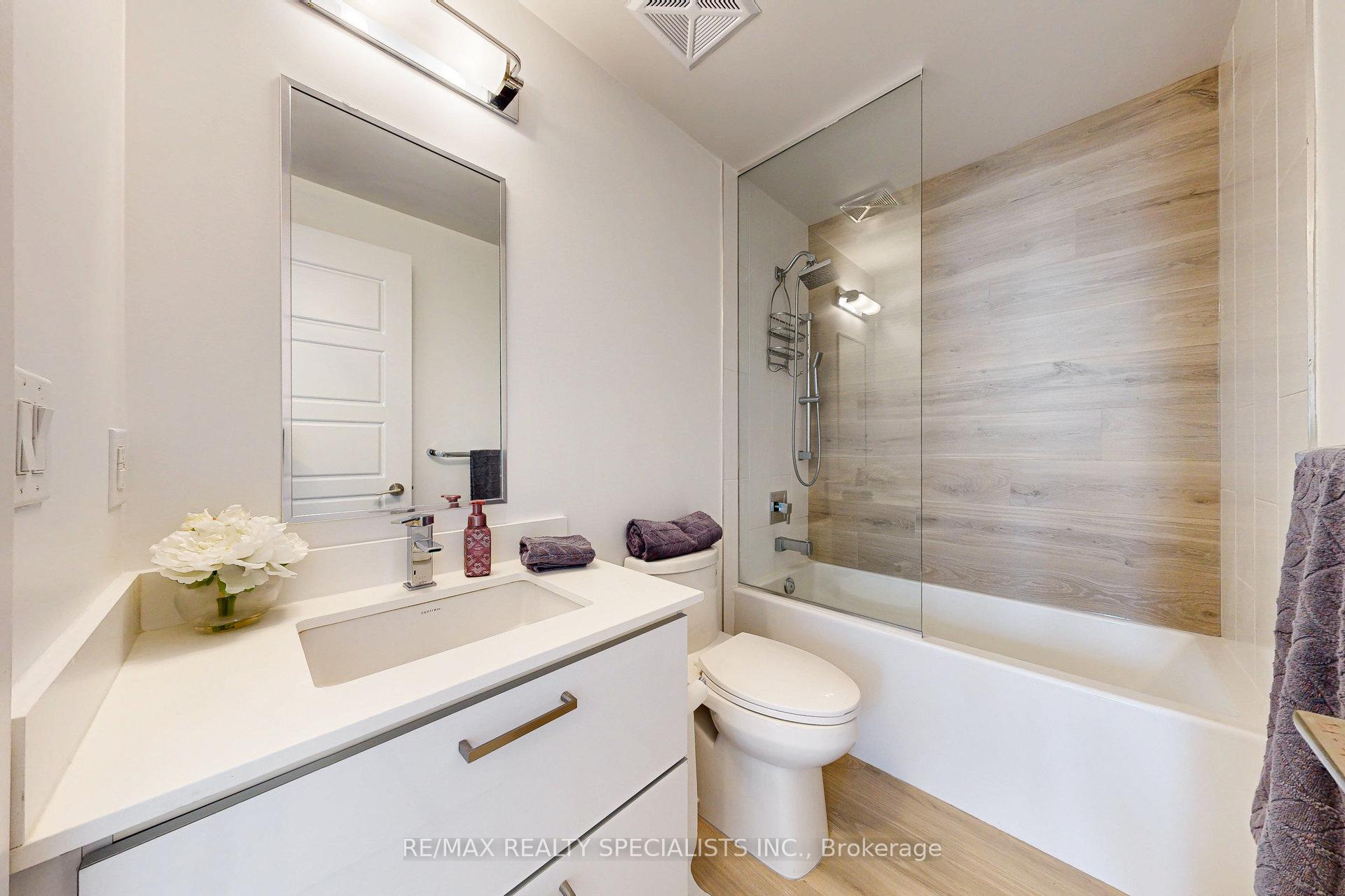 Photo 27 of Unit 10, 233 Broward Way, Innisfil, Rural Innisfil — HOMEH