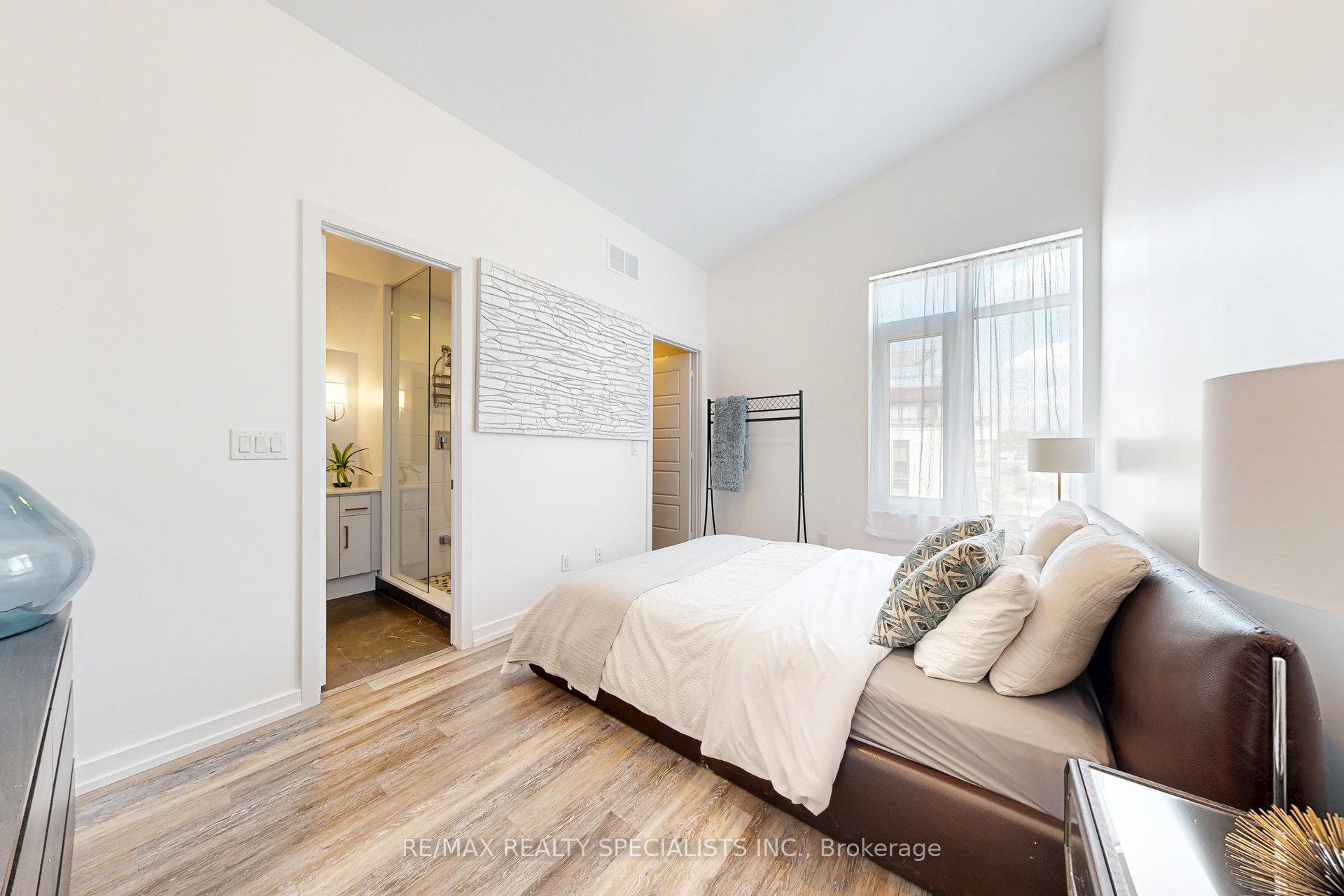 Photo 28 of Unit 10, 233 Broward Way, Innisfil, Rural Innisfil — HOMEH