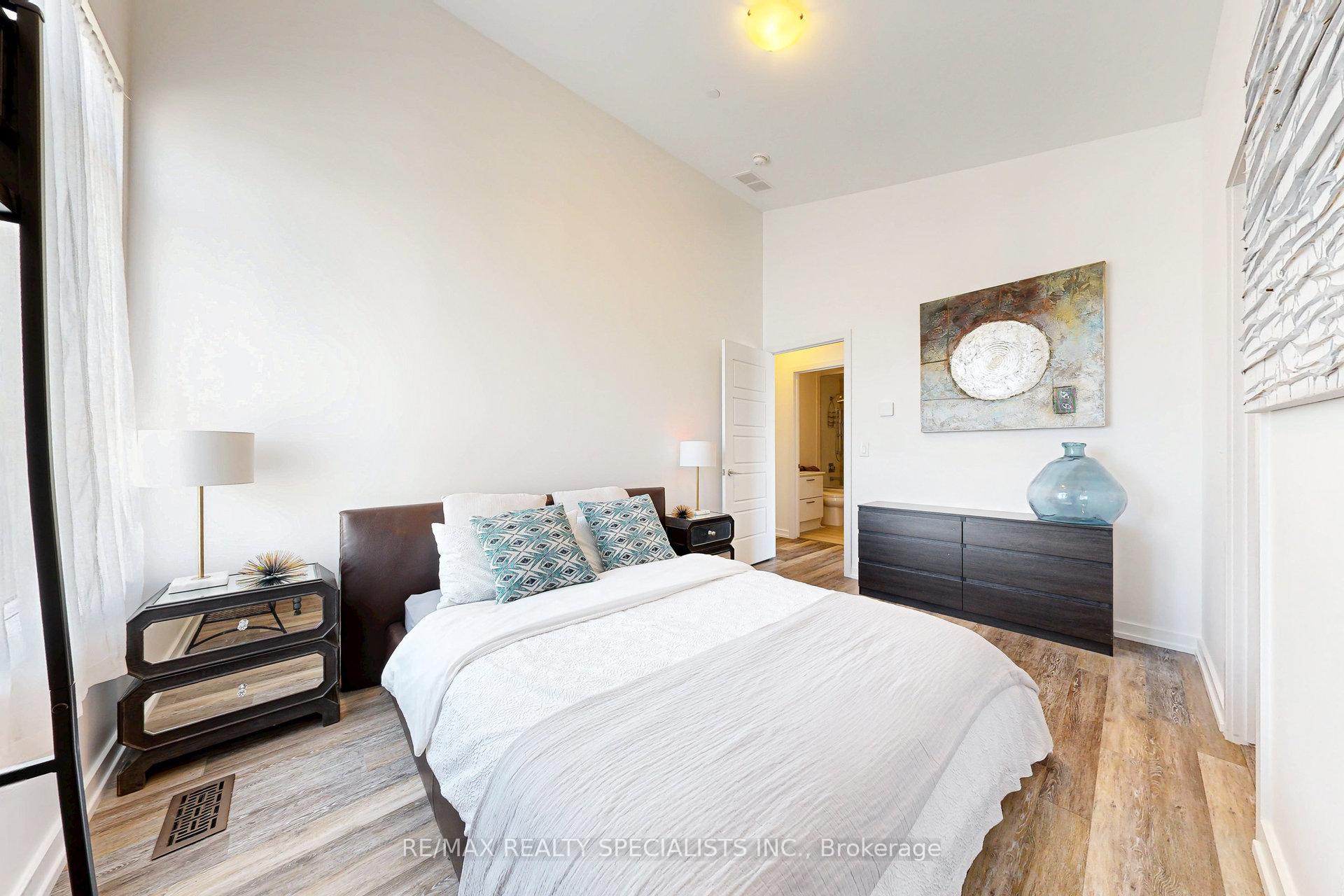Photo 30 of Unit 10, 233 Broward Way, Innisfil, Rural Innisfil — HOMEH