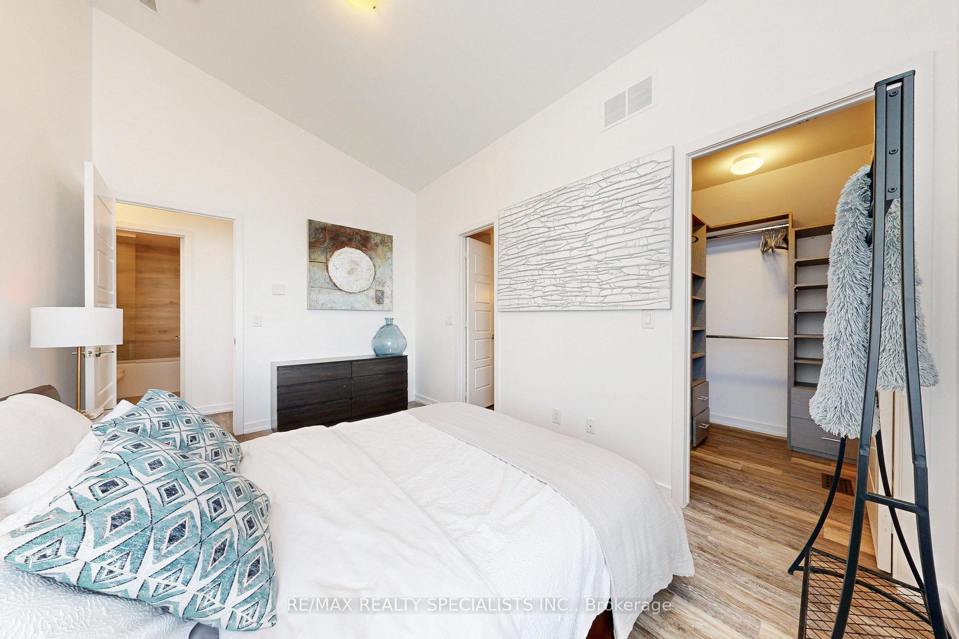 Photo 31 of Unit 10, 233 Broward Way, Innisfil, Rural Innisfil — HOMEH