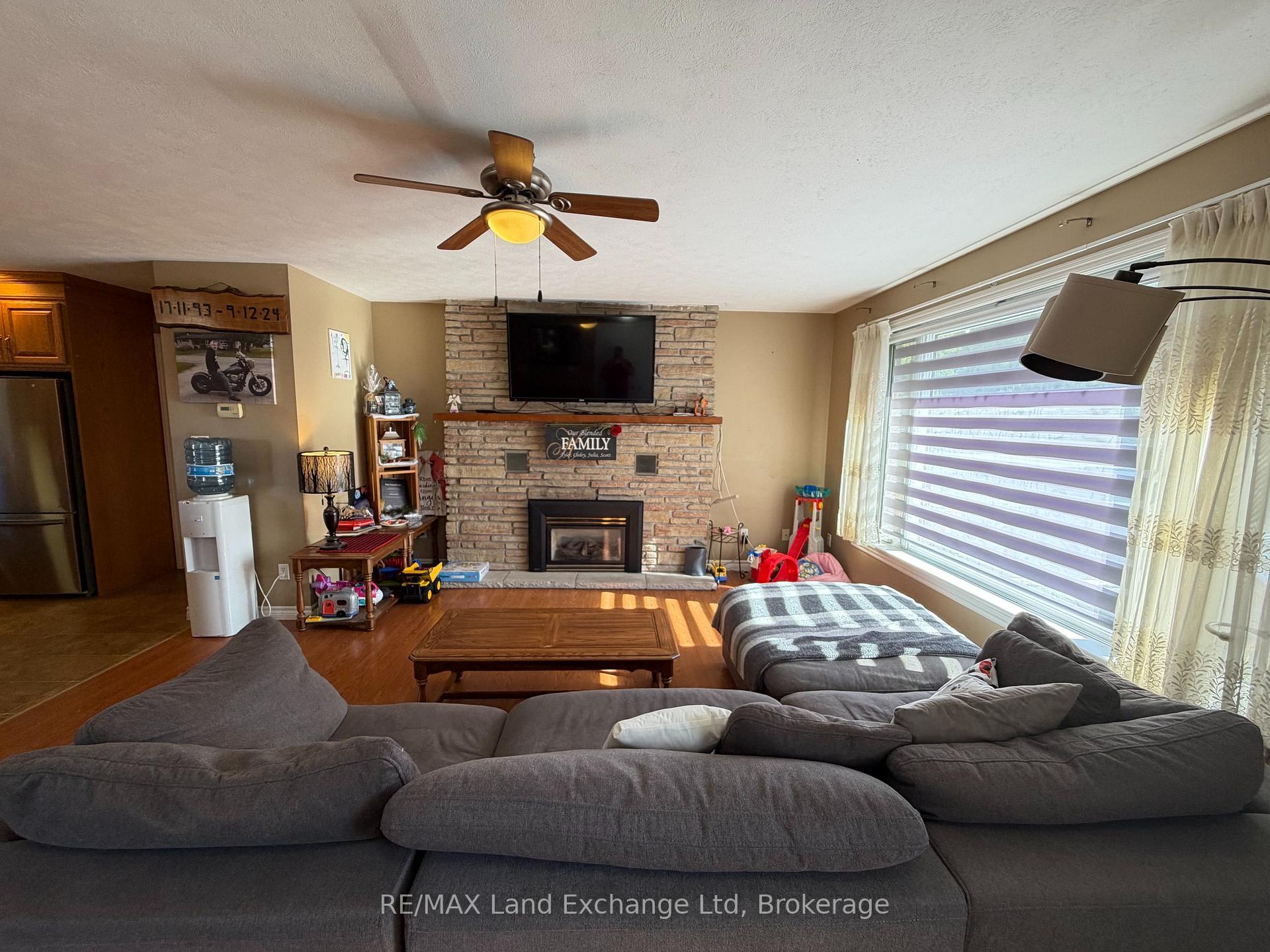 Photo 4 of 1046 Vogt Street, Howick — HOMEH