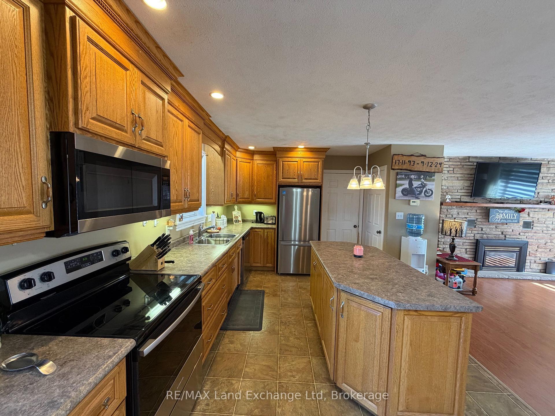 Photo 12 of 1046 Vogt Street, Howick — HOMEH