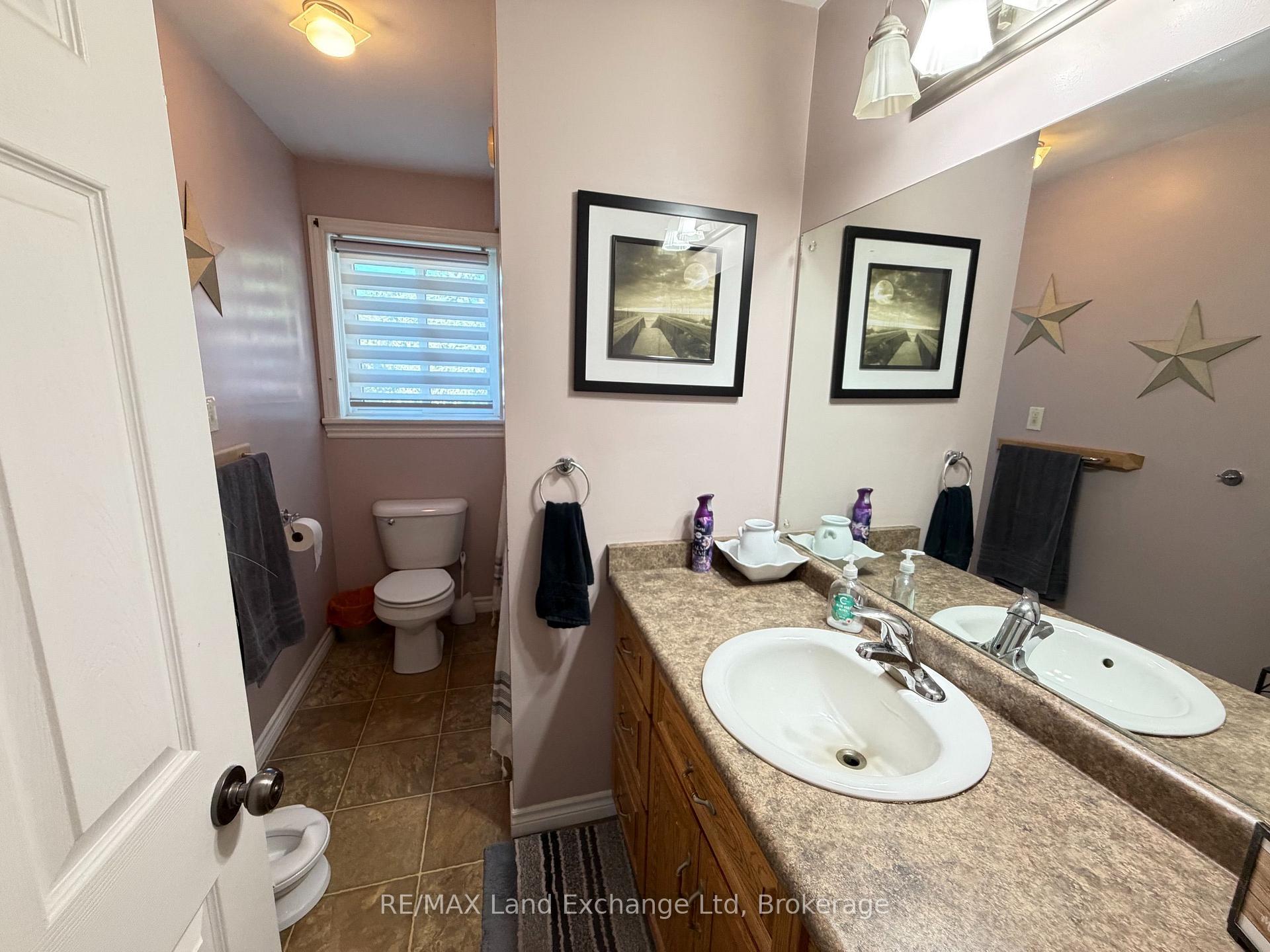 Photo 15 of 1046 Vogt Street, Howick — HOMEH