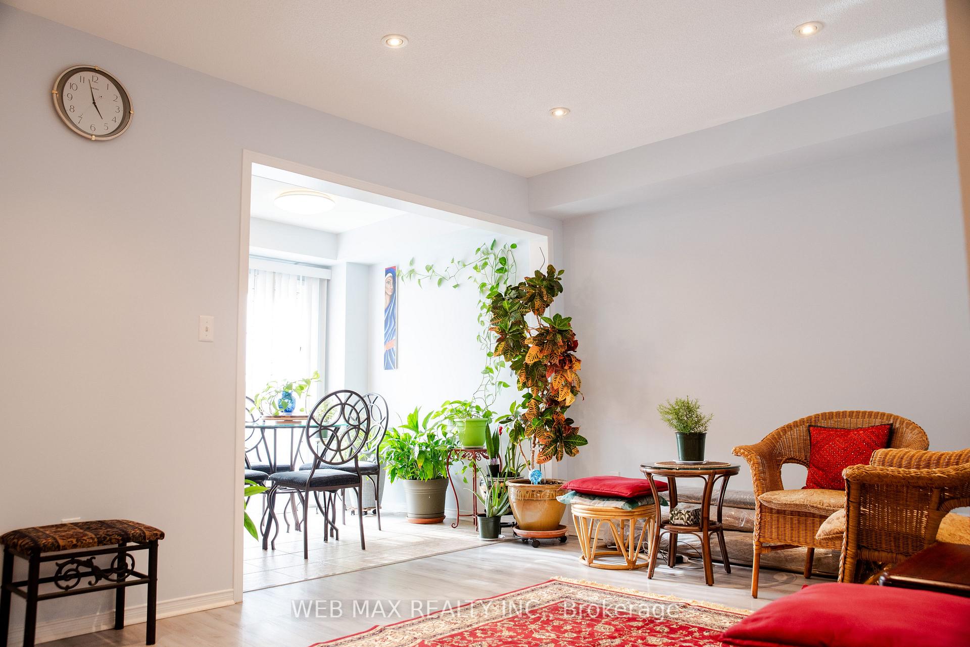 Photo 9 of 53 Ventura Lane, Ajax, Central — HOMEH