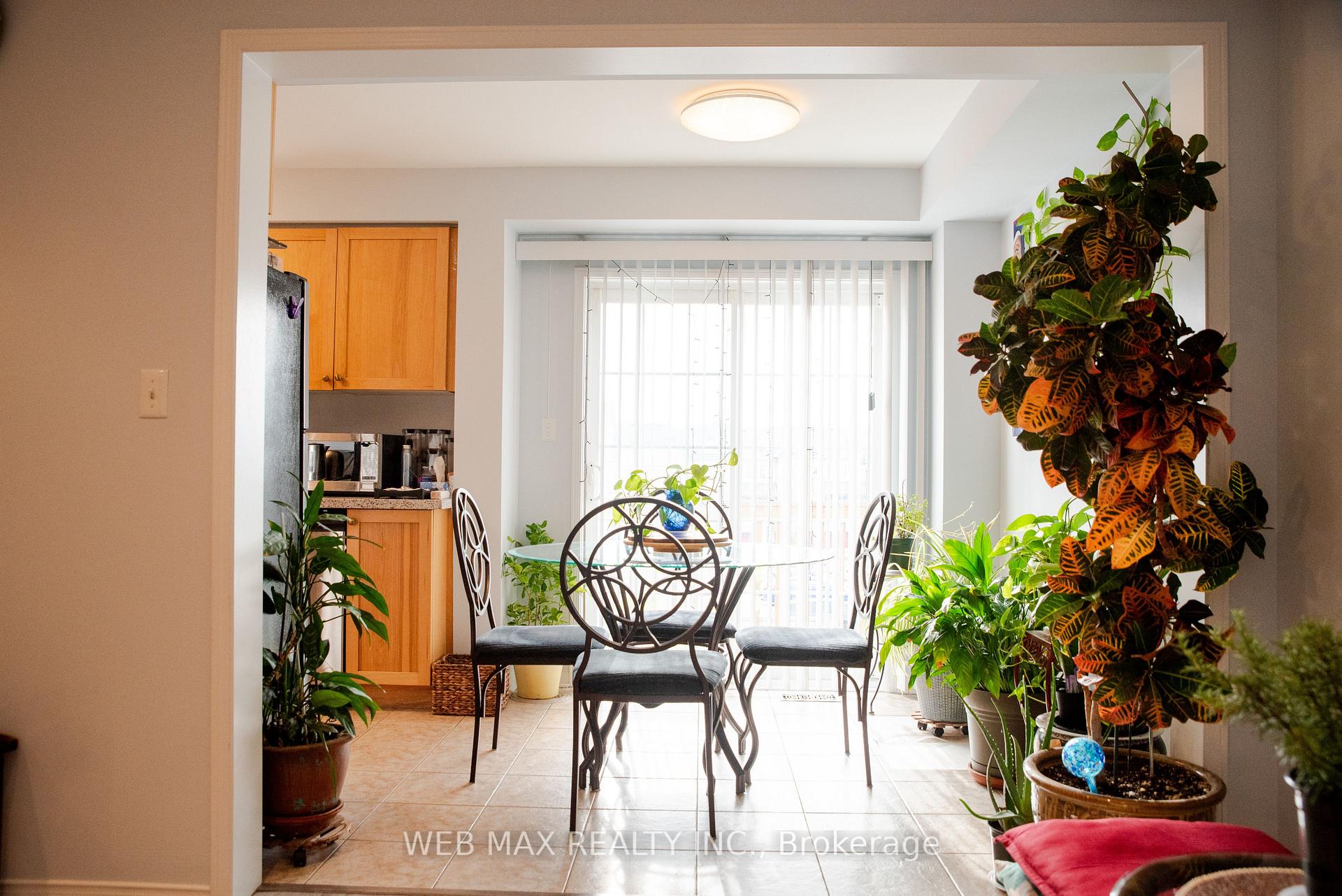 Photo 13 of 53 Ventura Lane, Ajax, Central — HOMEH