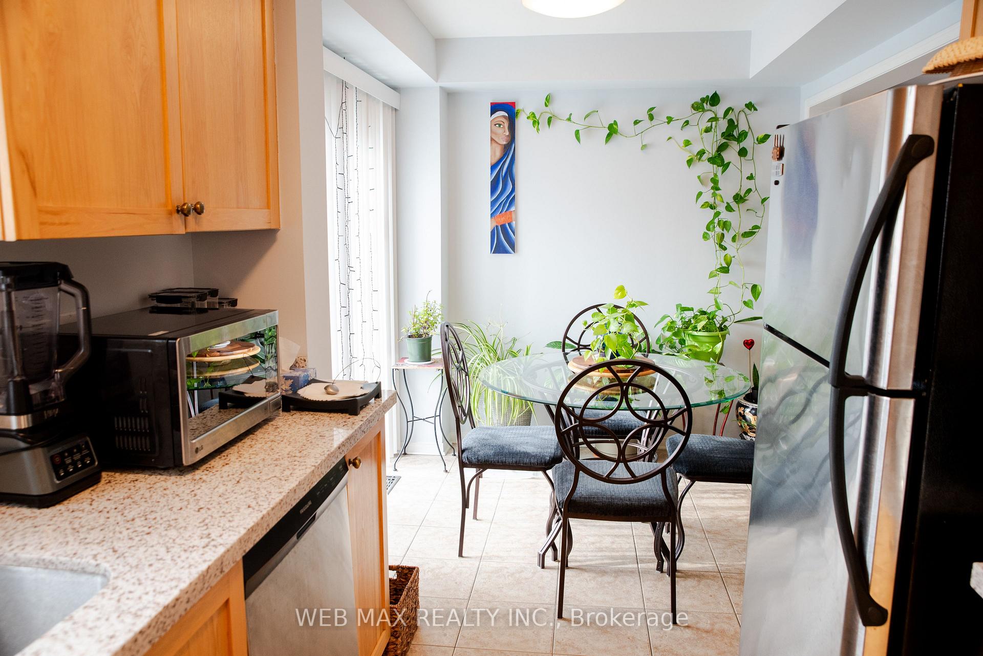 Photo 17 of 53 Ventura Lane, Ajax, Central — HOMEH