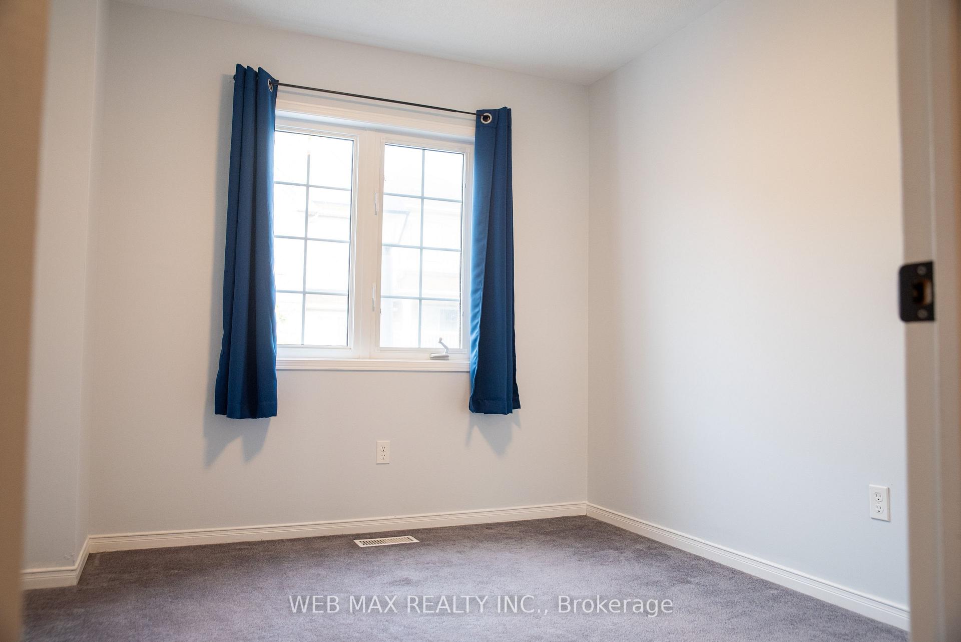 Photo 22 of 53 Ventura Lane, Ajax, Central — HOMEH