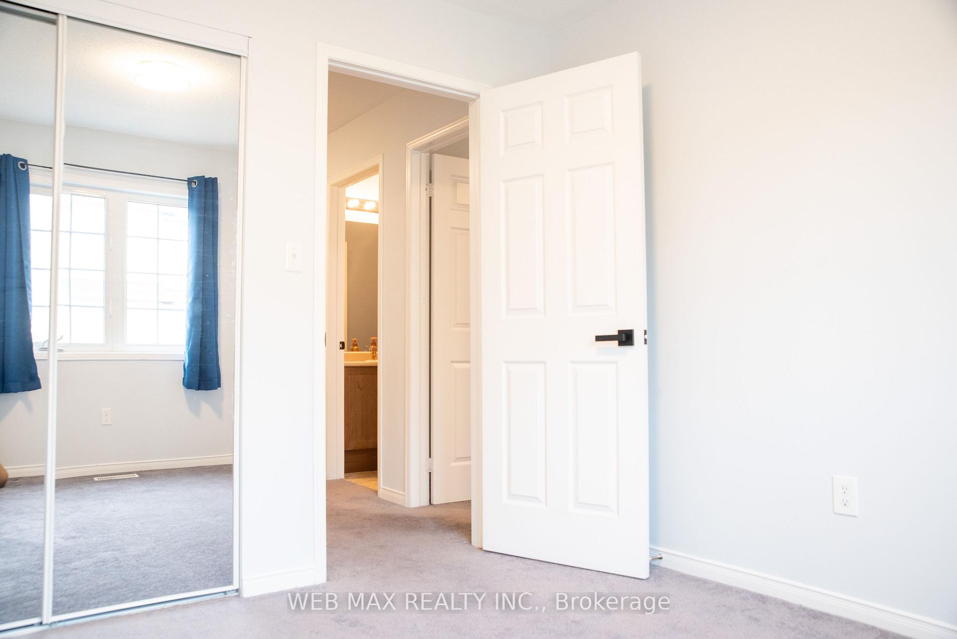 Photo 23 of 53 Ventura Lane, Ajax, Central — HOMEH