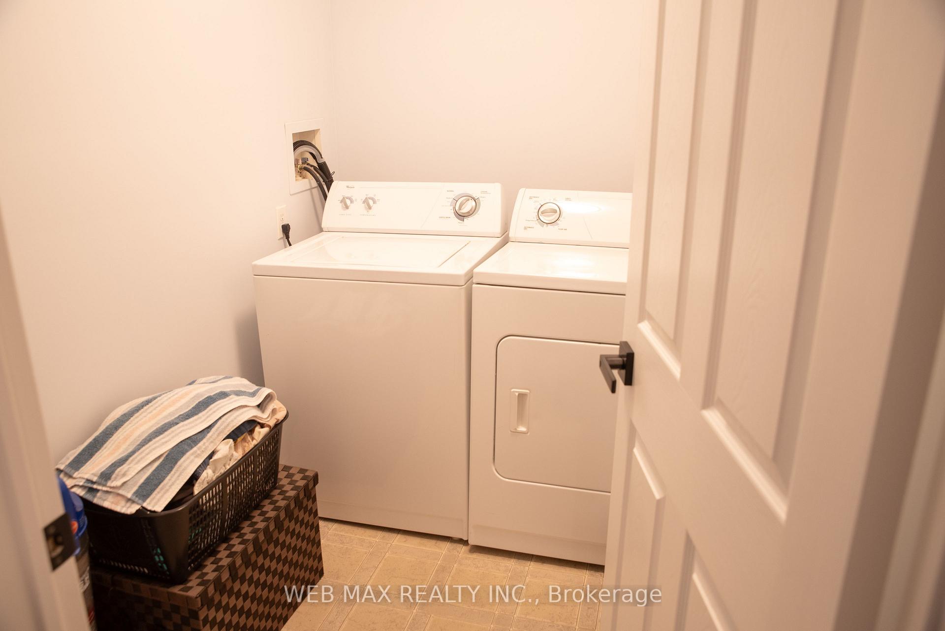 Photo 29 of 53 Ventura Lane, Ajax, Central — HOMEH