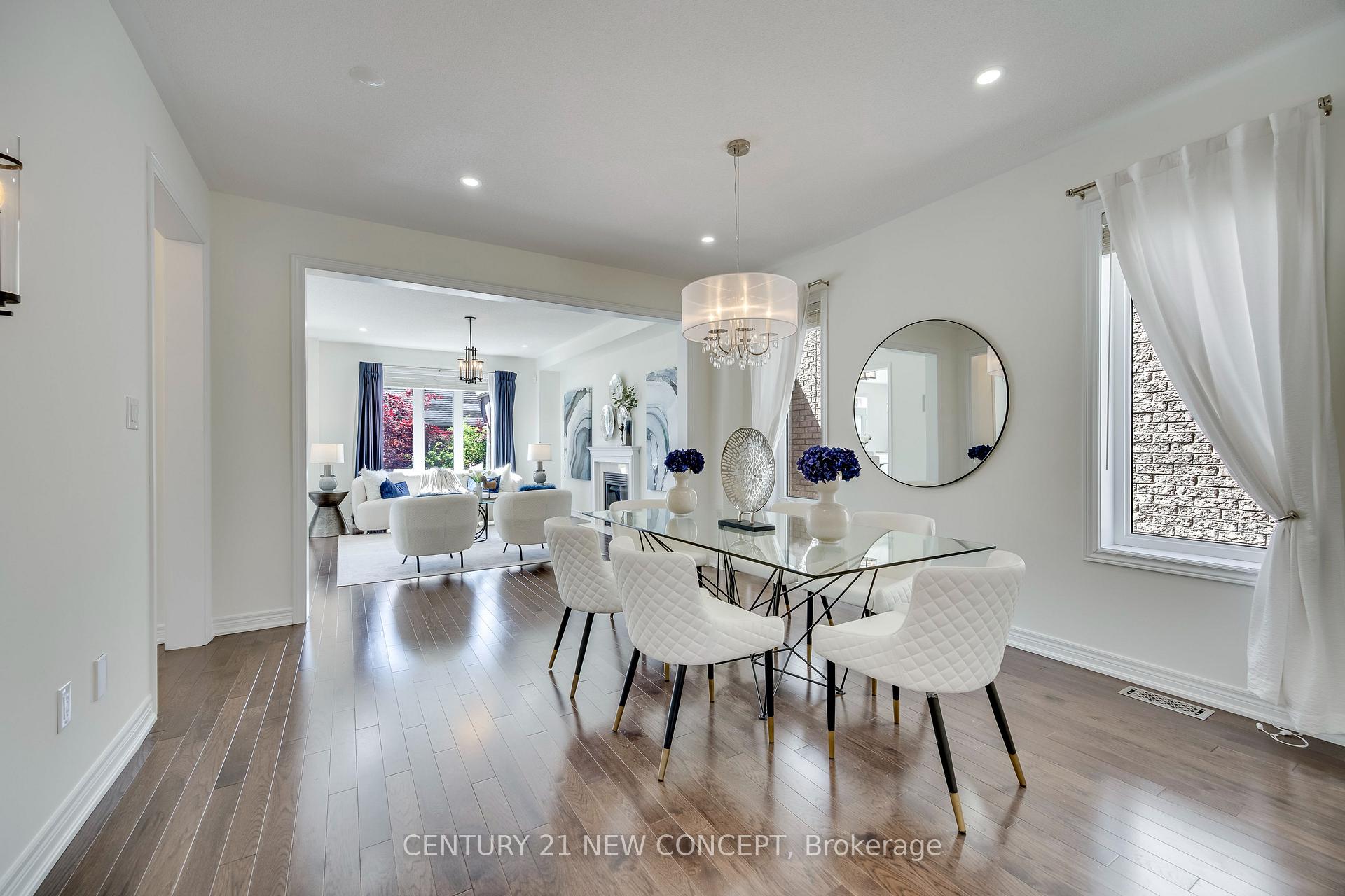 Photo 7 of 68 Jolana Crescent, Halton Hills, Georgetown — HOMEH
