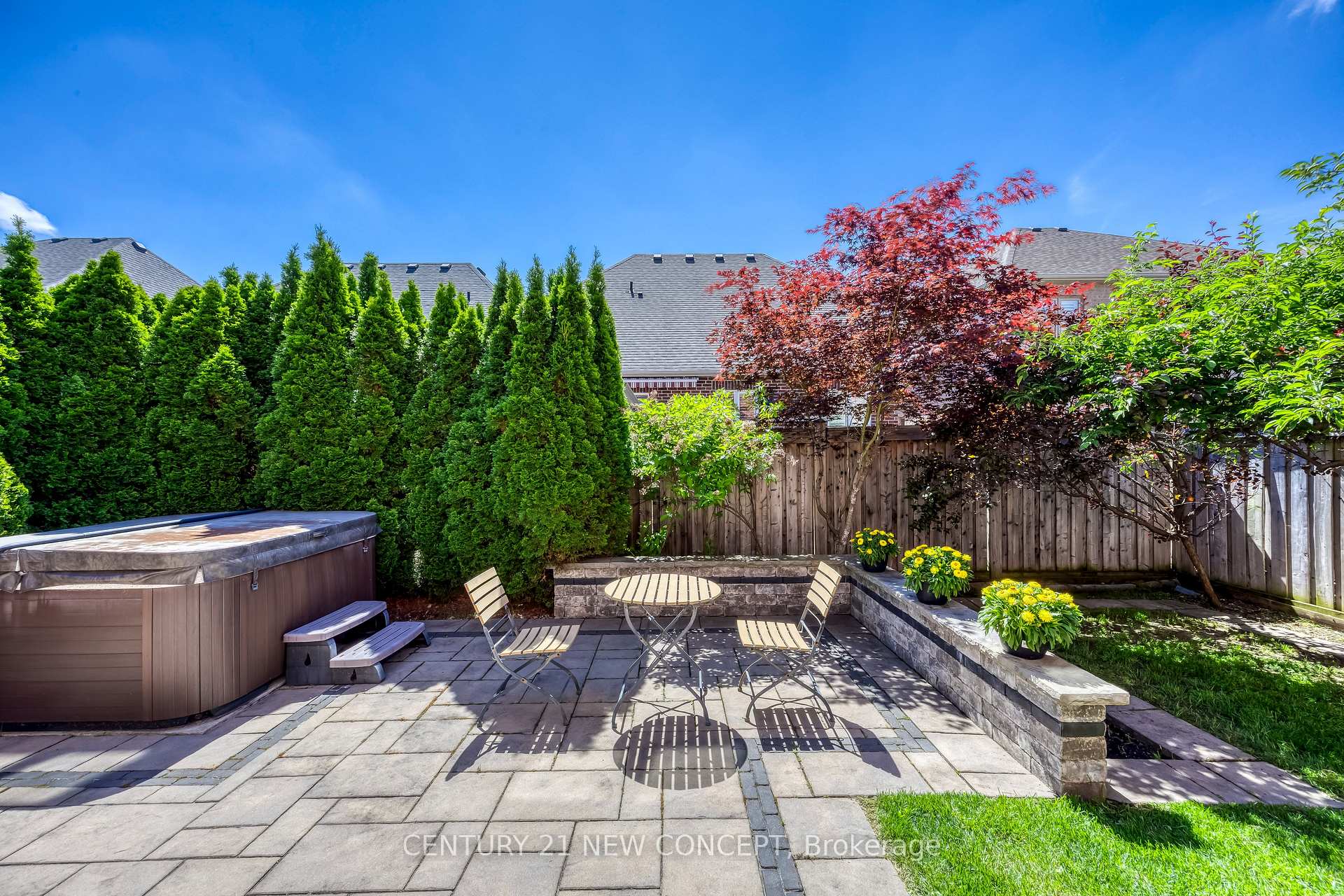 Photo 37 of 68 Jolana Crescent, Halton Hills, Georgetown — HOMEH
