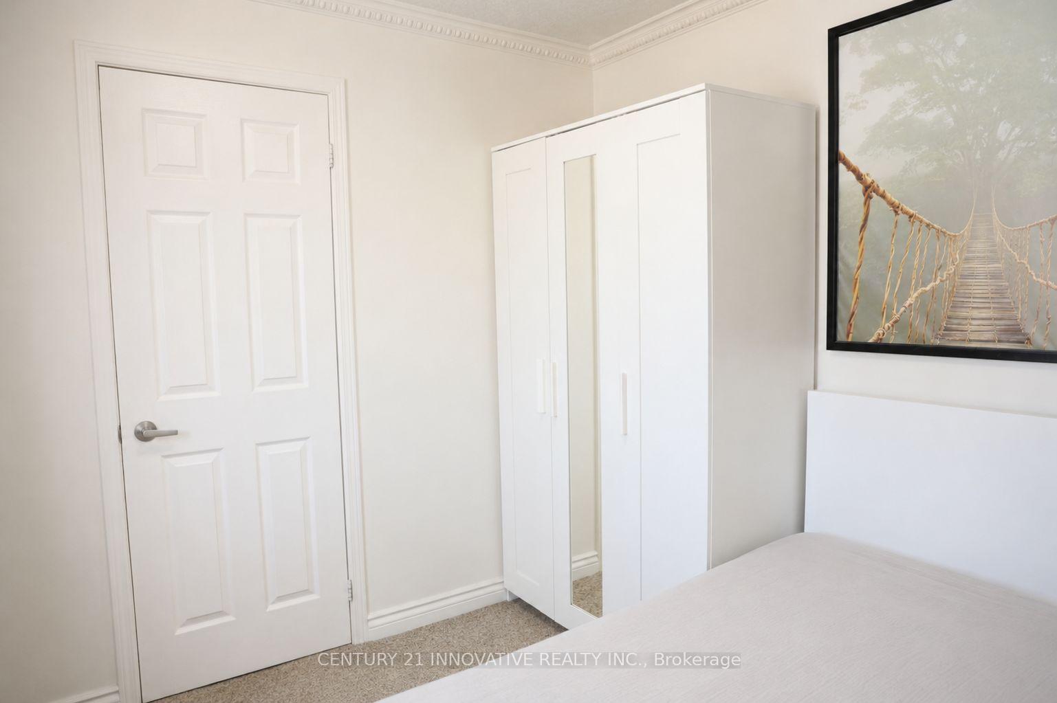 Photo 9 of 101 Heale Avenue, Scarborough, Birchcliffe-Cliffside — HOMEH