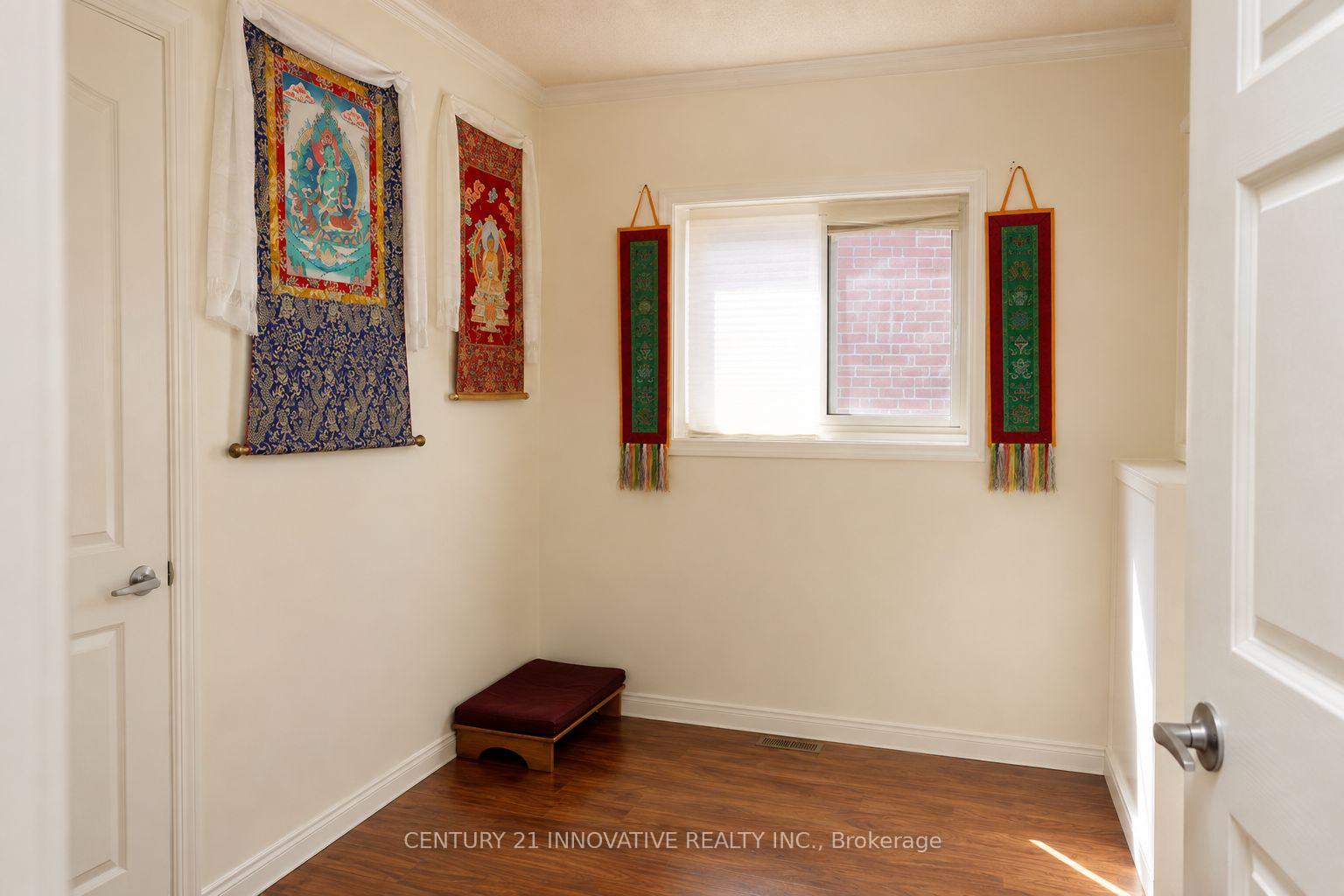 Photo 11 of 101 Heale Avenue, Scarborough, Birchcliffe-Cliffside — HOMEH