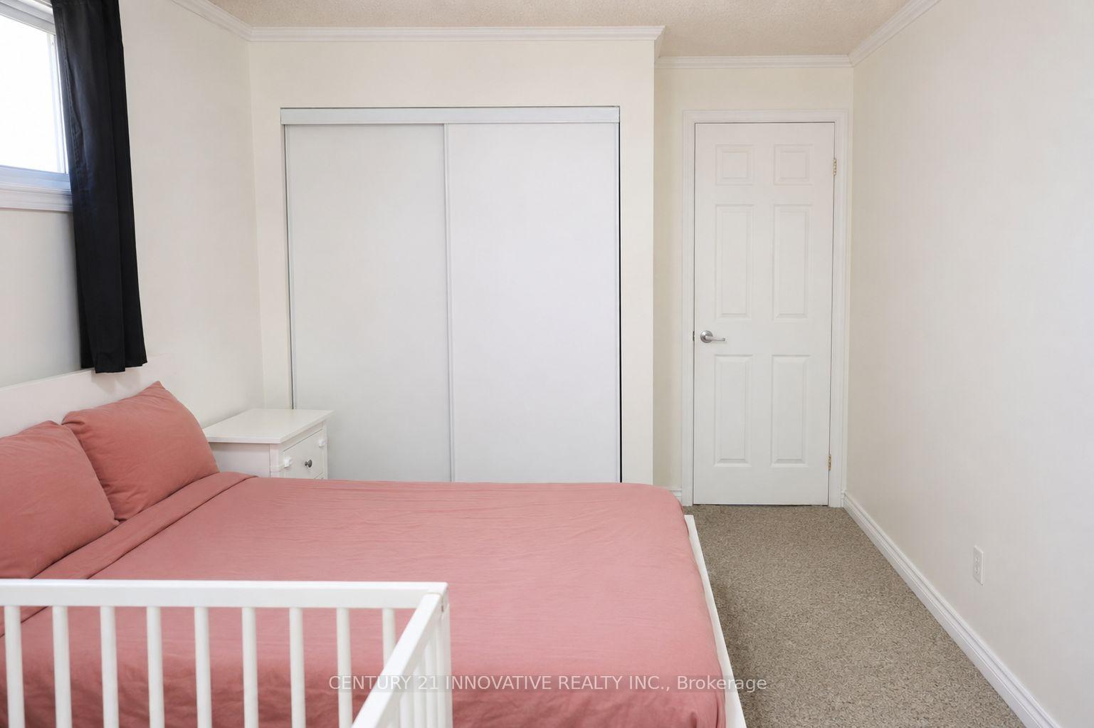 Photo 14 of 101 Heale Avenue, Scarborough, Birchcliffe-Cliffside — HOMEH