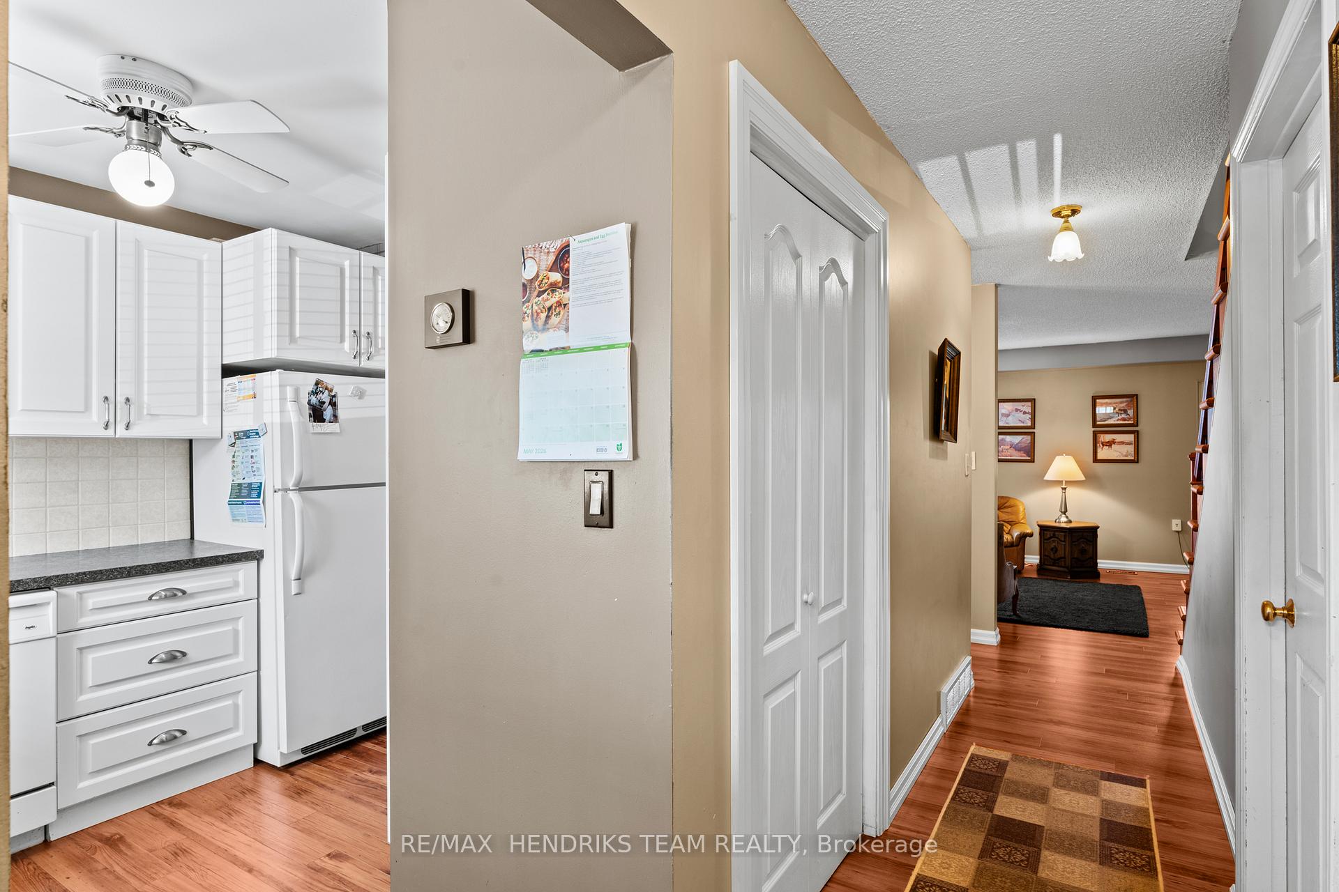 Photo 3 of Unit 20, 64 Forster Street, St. Catharines, Vine/Linwell — HOMEH