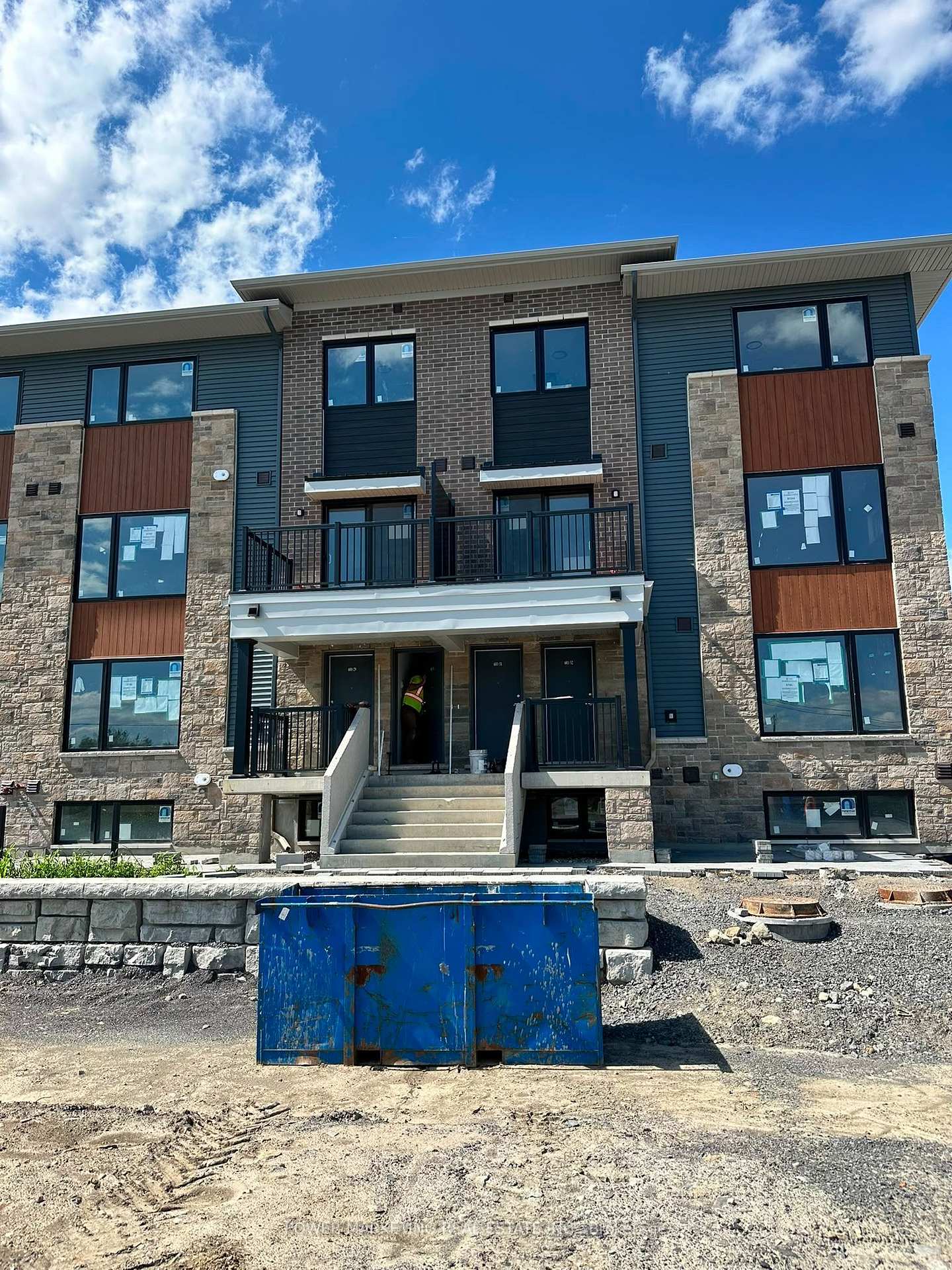 Photo 1 of 601 Glenroy Gilbert Drive, Ottawa, Barrhaven - Strandherd — HOMEH