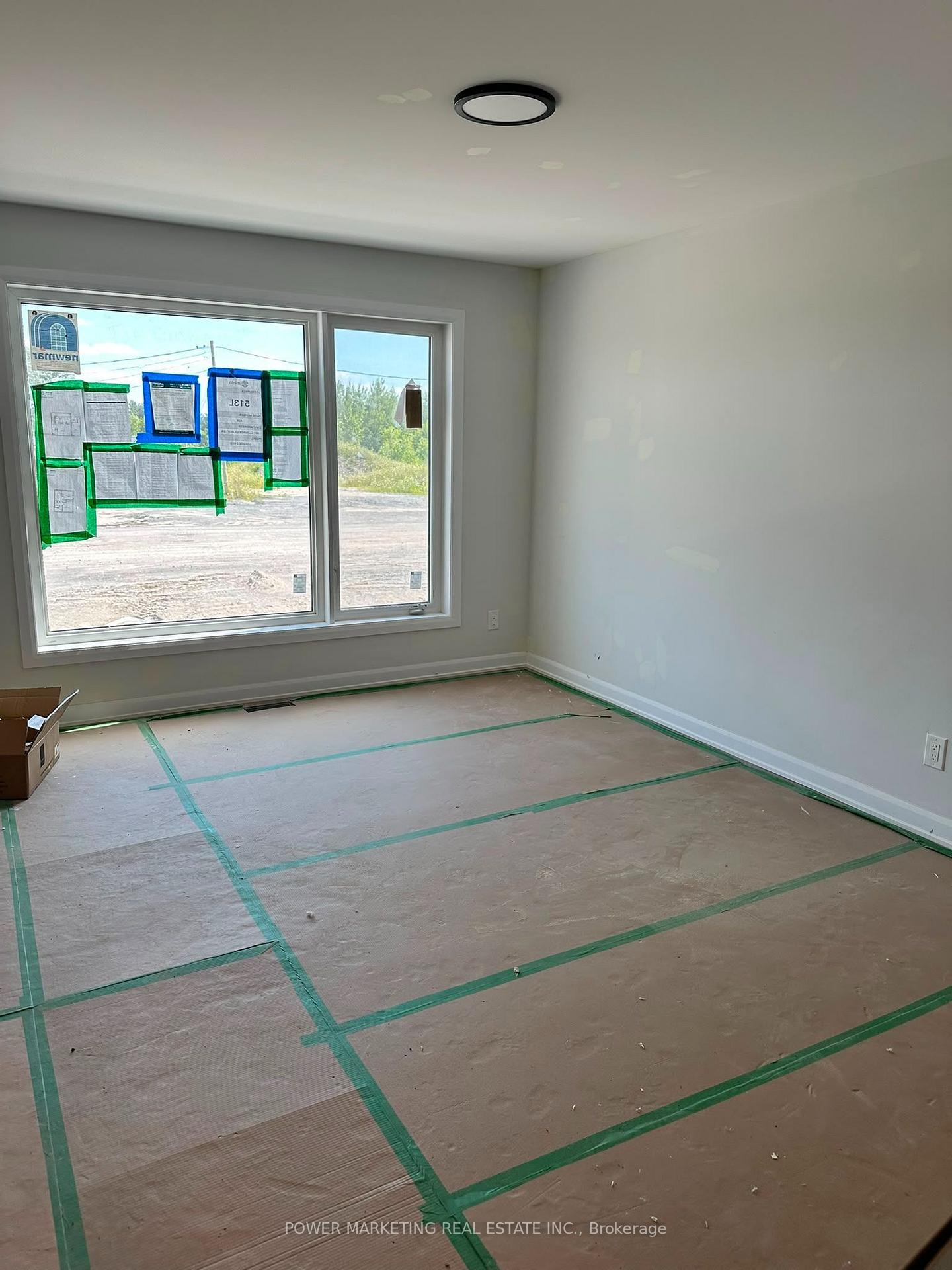 Photo 7 of 601 Glenroy Gilbert Drive, Ottawa, Barrhaven - Strandherd — HOMEH