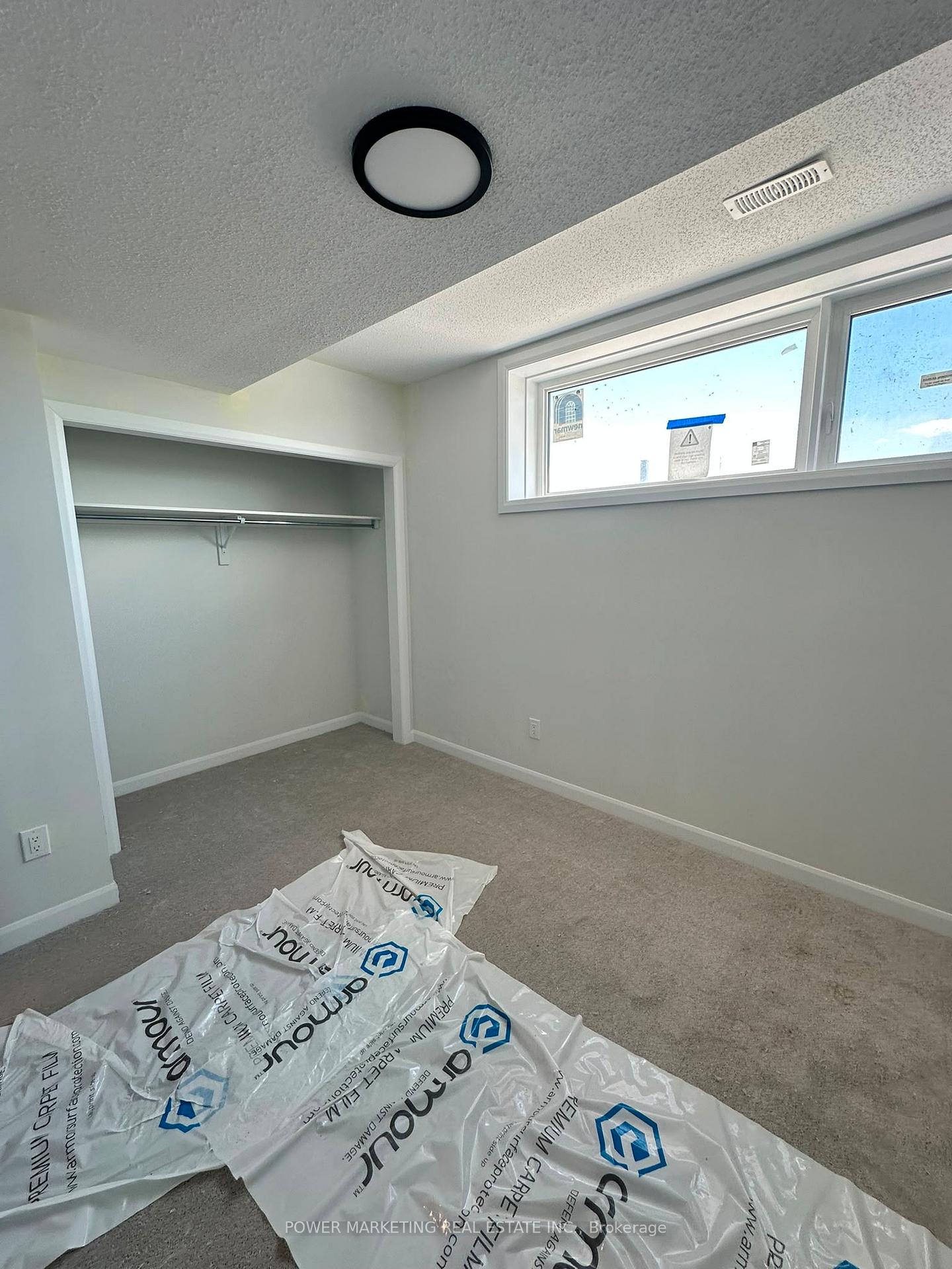 Photo 12 of 601 Glenroy Gilbert Drive, Ottawa, Barrhaven - Strandherd — HOMEH