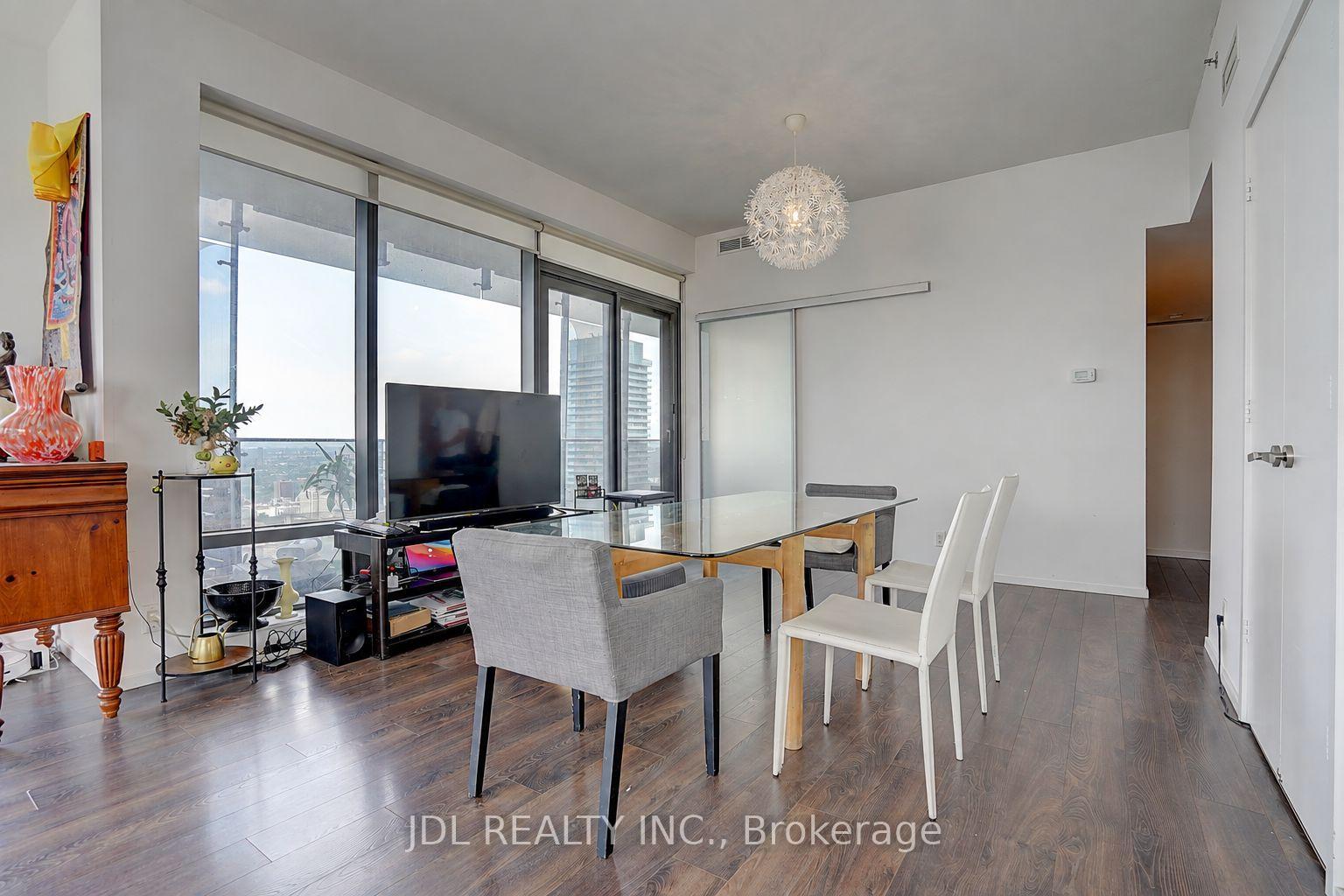 Photo 8 of Unit 4502, 5 St Joseph Street, Toronto, Bay Street Corridor — HOMEH