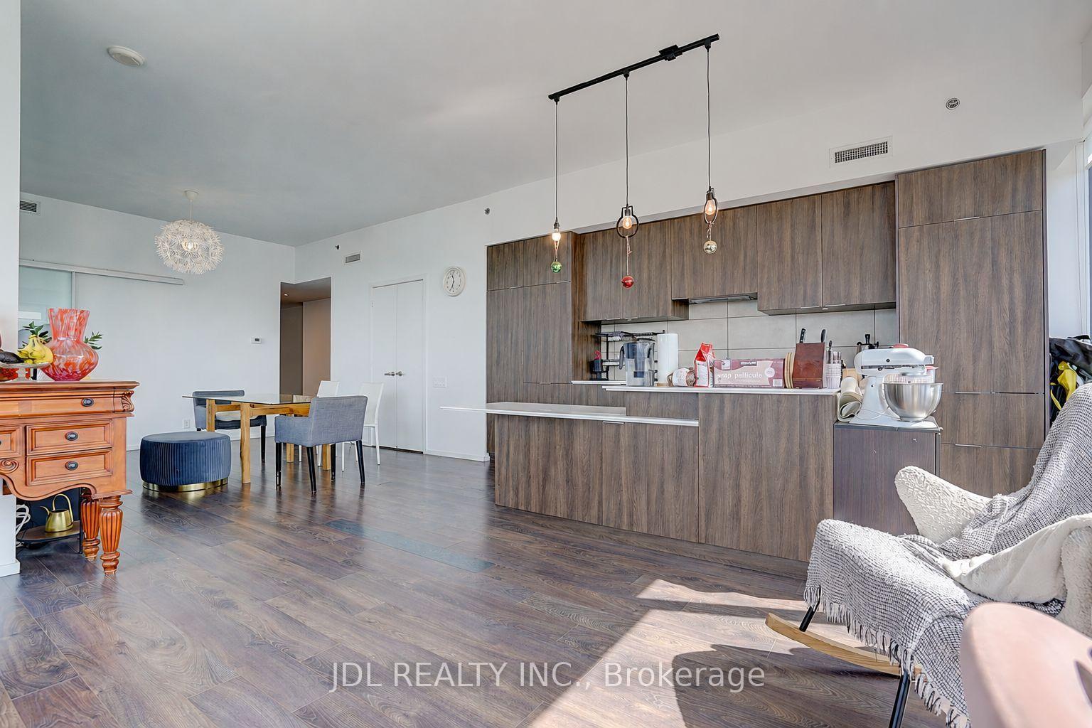 Photo 15 of Unit 4502, 5 St Joseph Street, Toronto, Bay Street Corridor — HOMEH