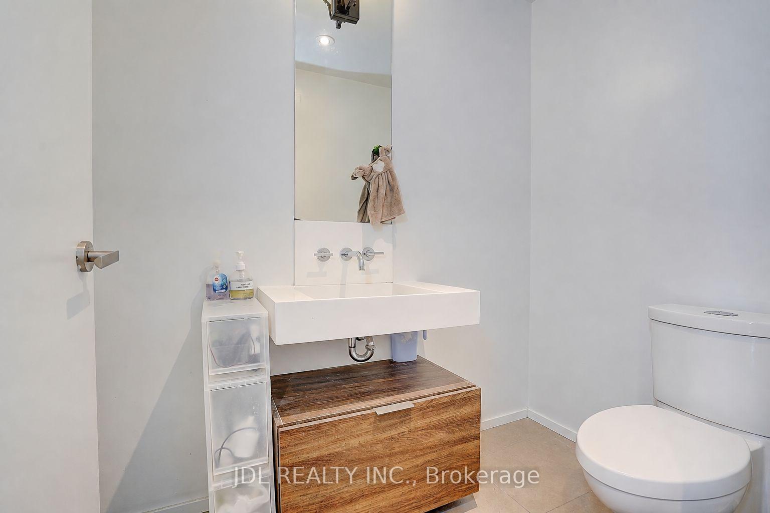 Photo 24 of Unit 4502, 5 St Joseph Street, Toronto, Bay Street Corridor — HOMEH
