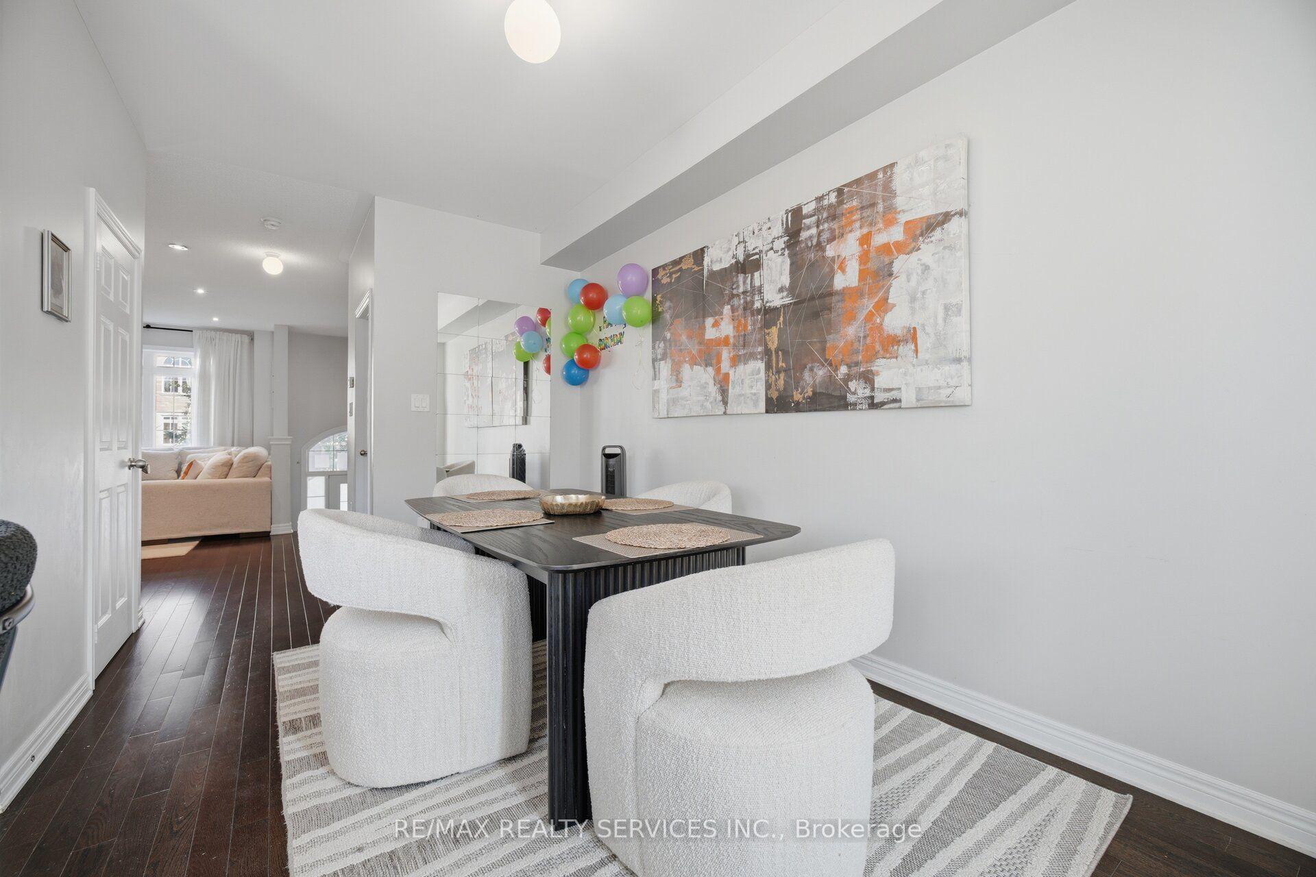 Photo 12 of 72 Rockman Crescent, Brampton, Northwest Brampton — HOMEH