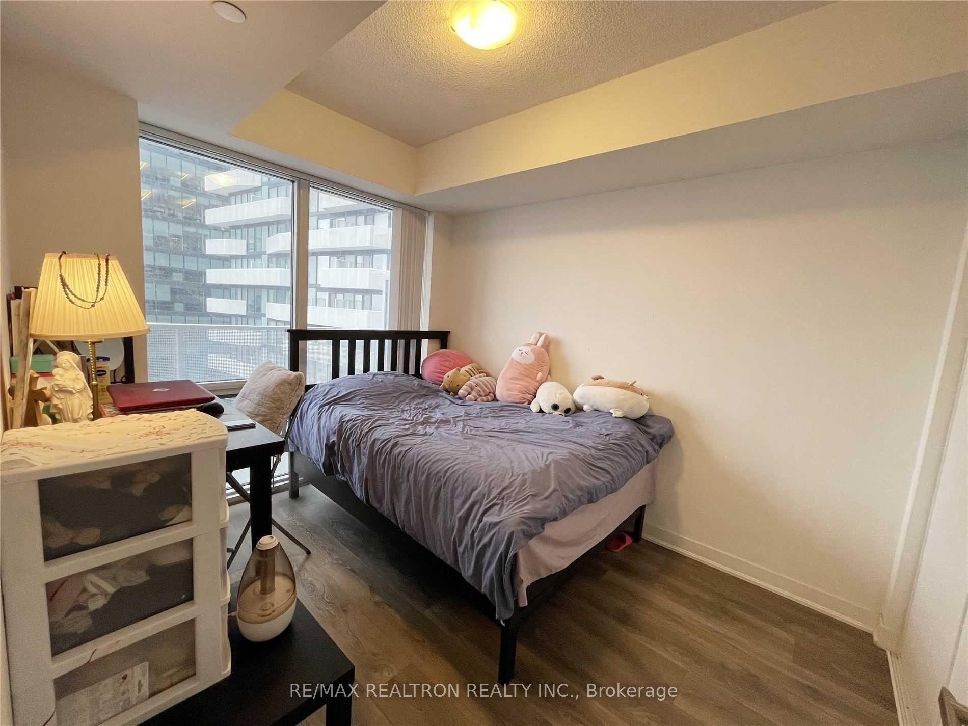 Photo 11 of Unit 3510, 88 Harbour Street, Toronto, Waterfront Communities — HOMEH