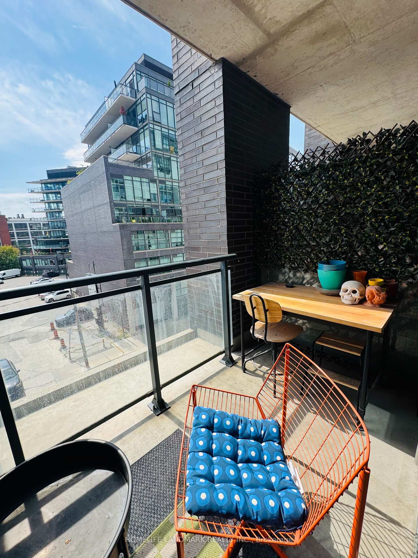 Photo 8 of Unit 409, 1190 Dundas Street E, Toronto, South Riverdale — HOMEH