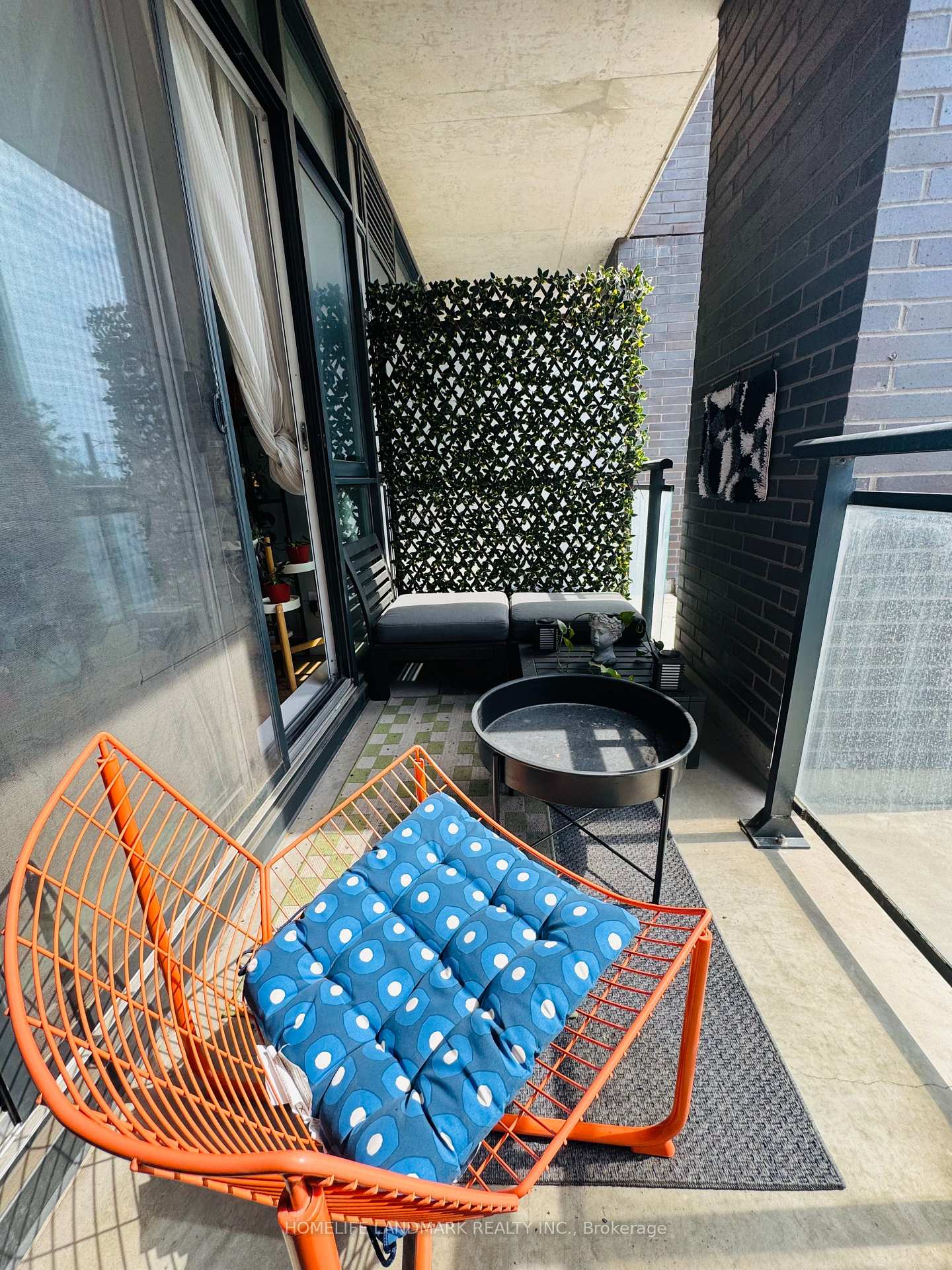 Photo 9 of Unit 409, 1190 Dundas Street E, Toronto, South Riverdale — HOMEH