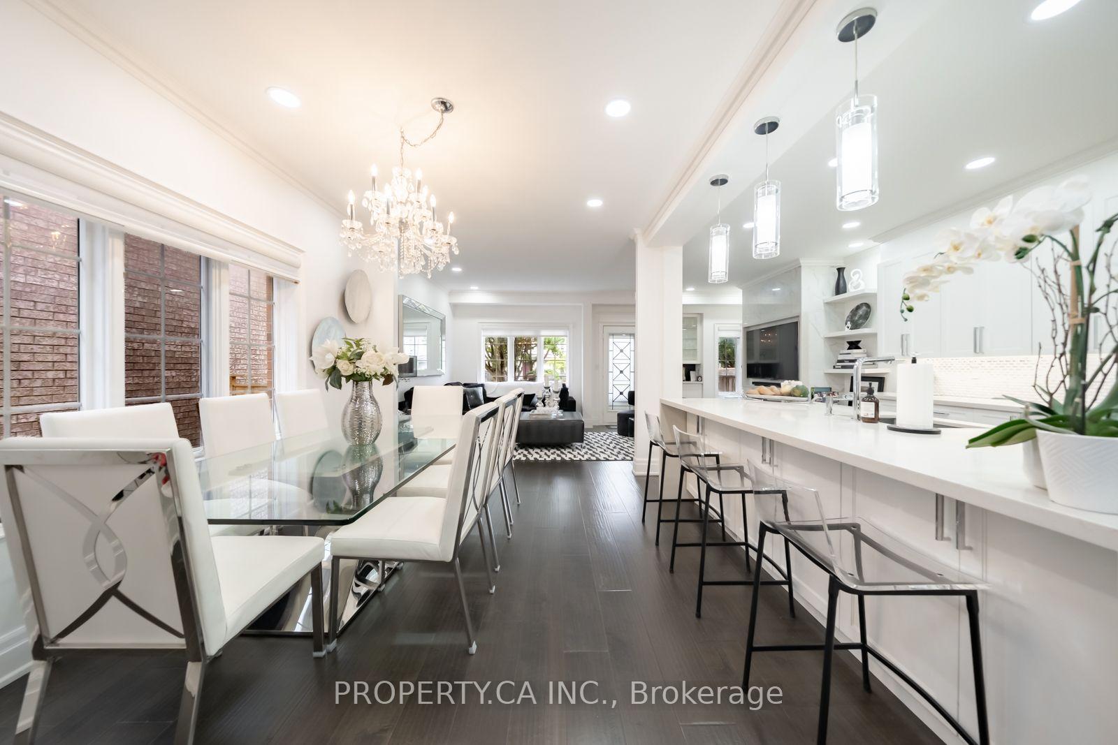 Photo 7 of 183 Kingsbridge Circle, Vaughan, Beverley Glen — HOMEH