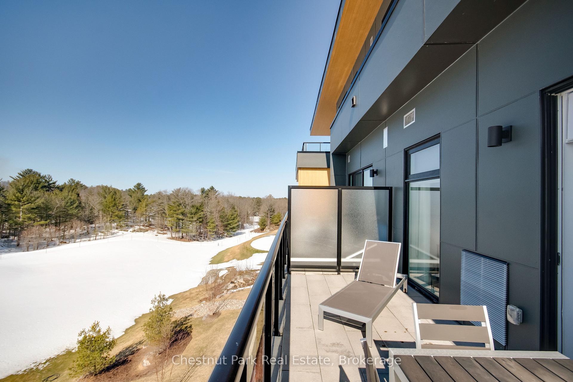 Photo 15 of Unit 404, 120 Carrick Trail, Gravenhurst, Muskoka (S) — HOMEH
