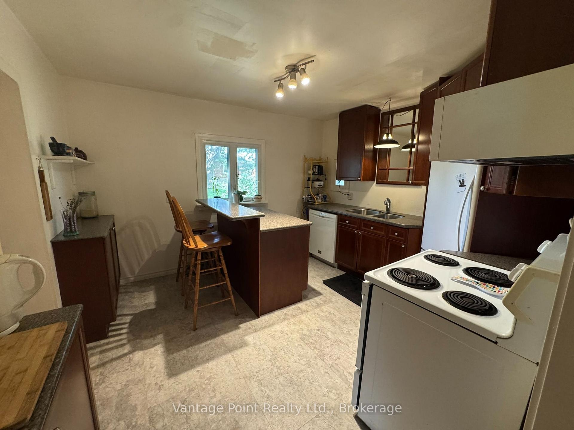 Photo 7 of 316057 6 Highway, Chatsworth — HOMEH