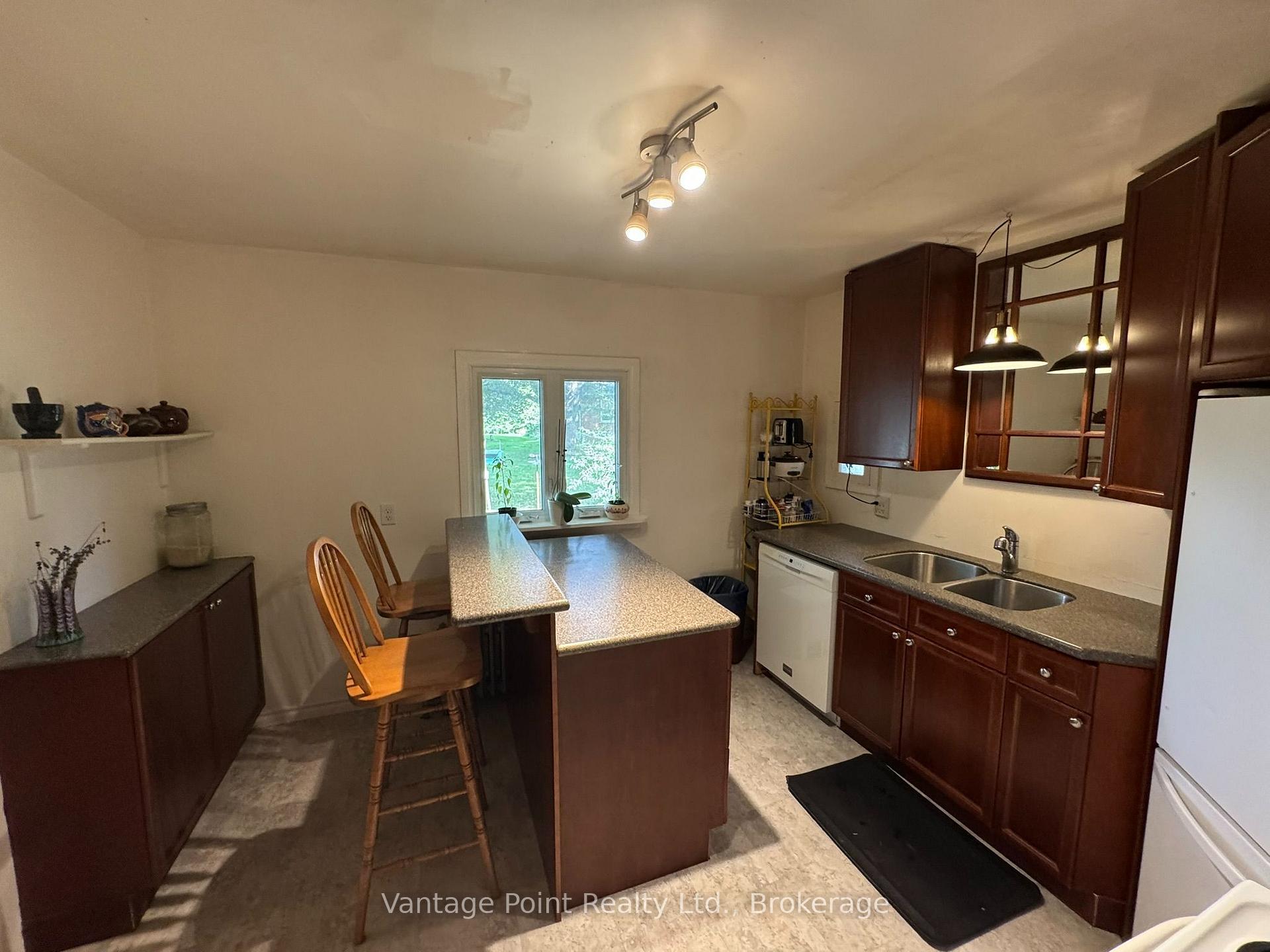 Photo 9 of 316057 6 Highway, Chatsworth — HOMEH