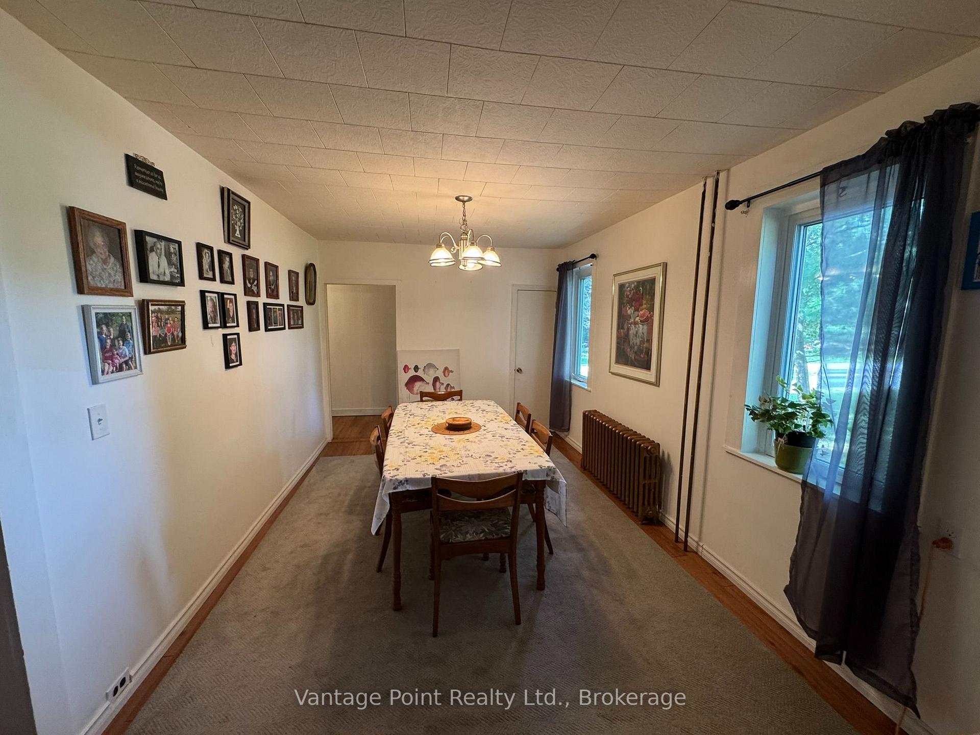 Photo 13 of 316057 6 Highway, Chatsworth — HOMEH