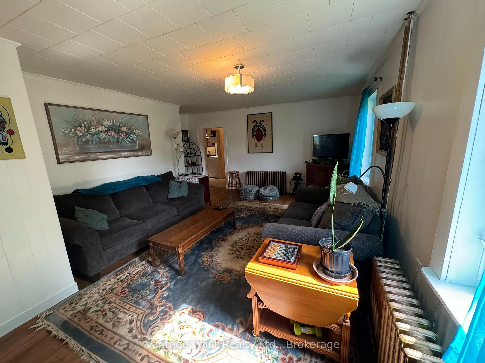 Photo 16 of 316057 6 Highway, Chatsworth — HOMEH