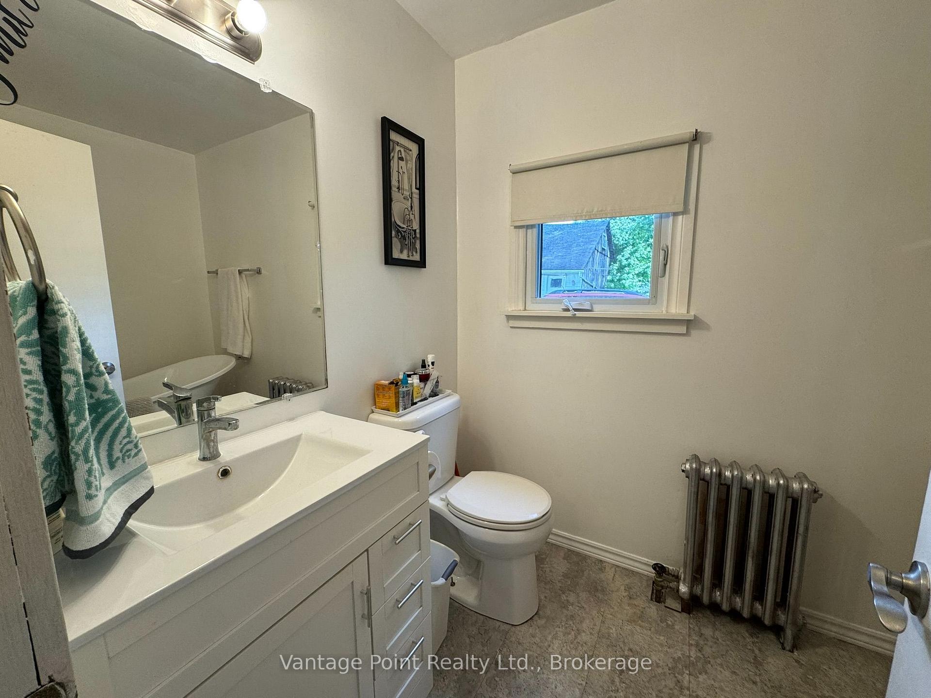 Photo 18 of 316057 6 Highway, Chatsworth — HOMEH