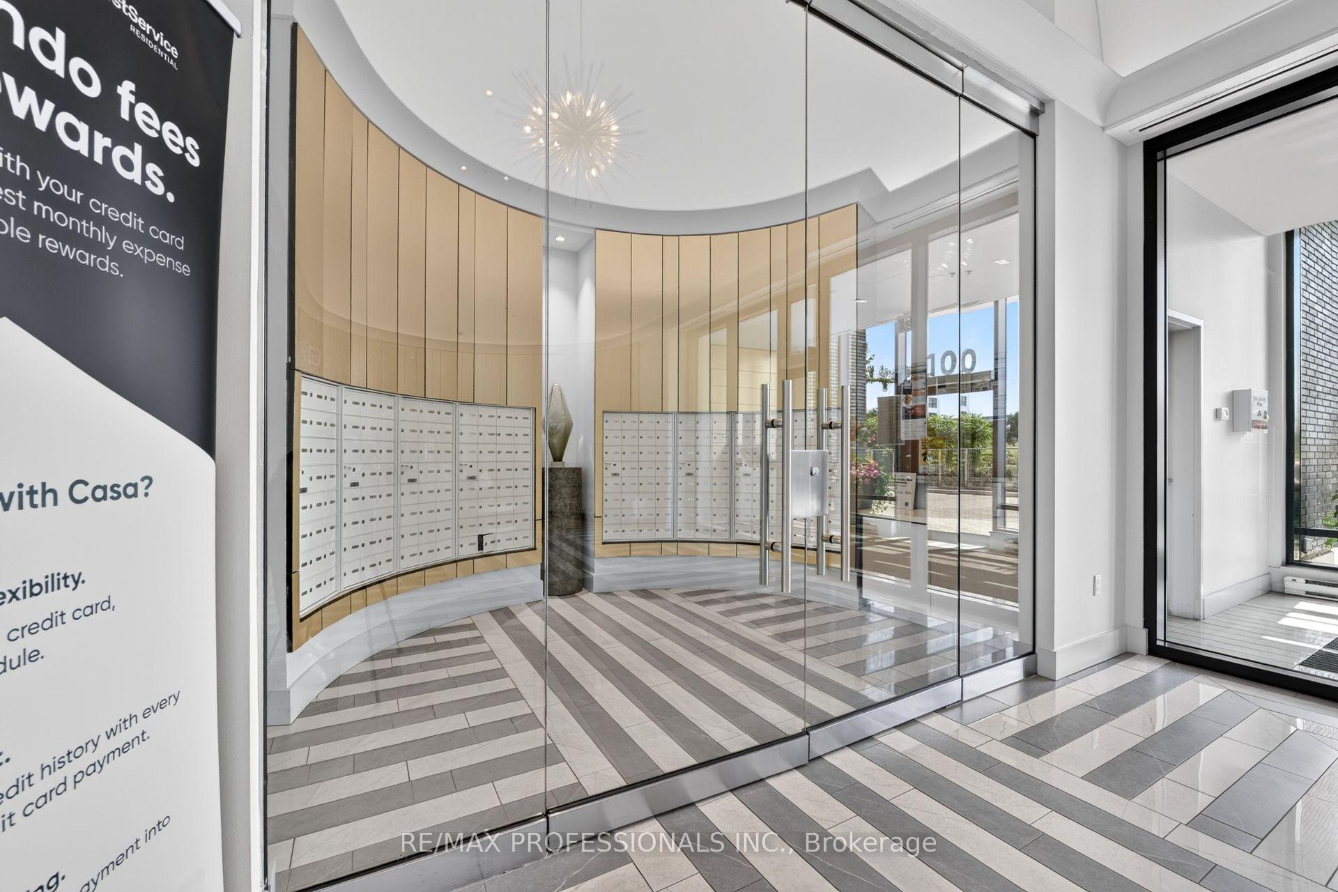 Photo 4 of Unit 406, 10 Gibbs Road, Etobicoke, Islington-City Centre West — HOMEH