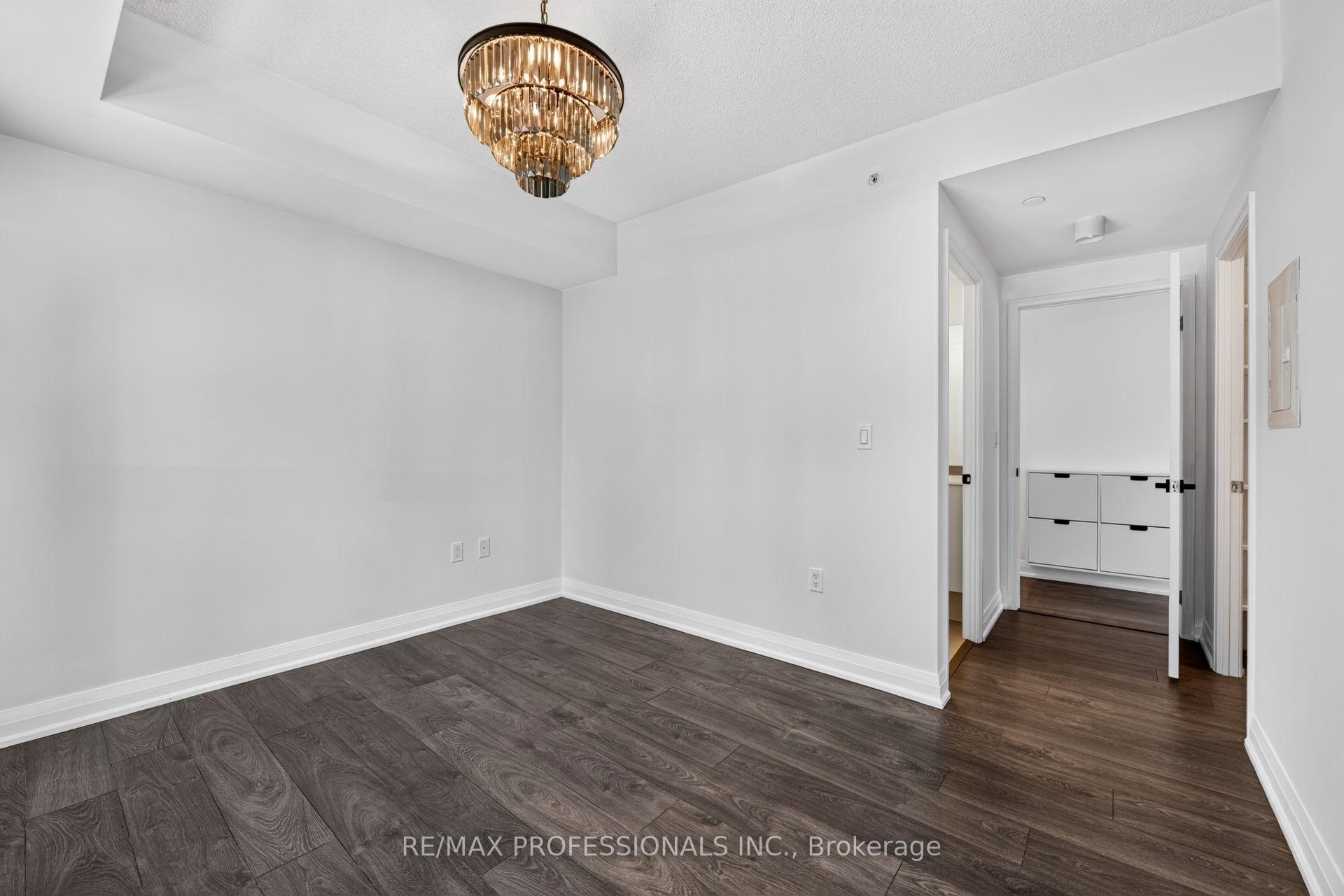 Photo 27 of Unit 406, 10 Gibbs Road, Etobicoke, Islington-City Centre West — HOMEH
