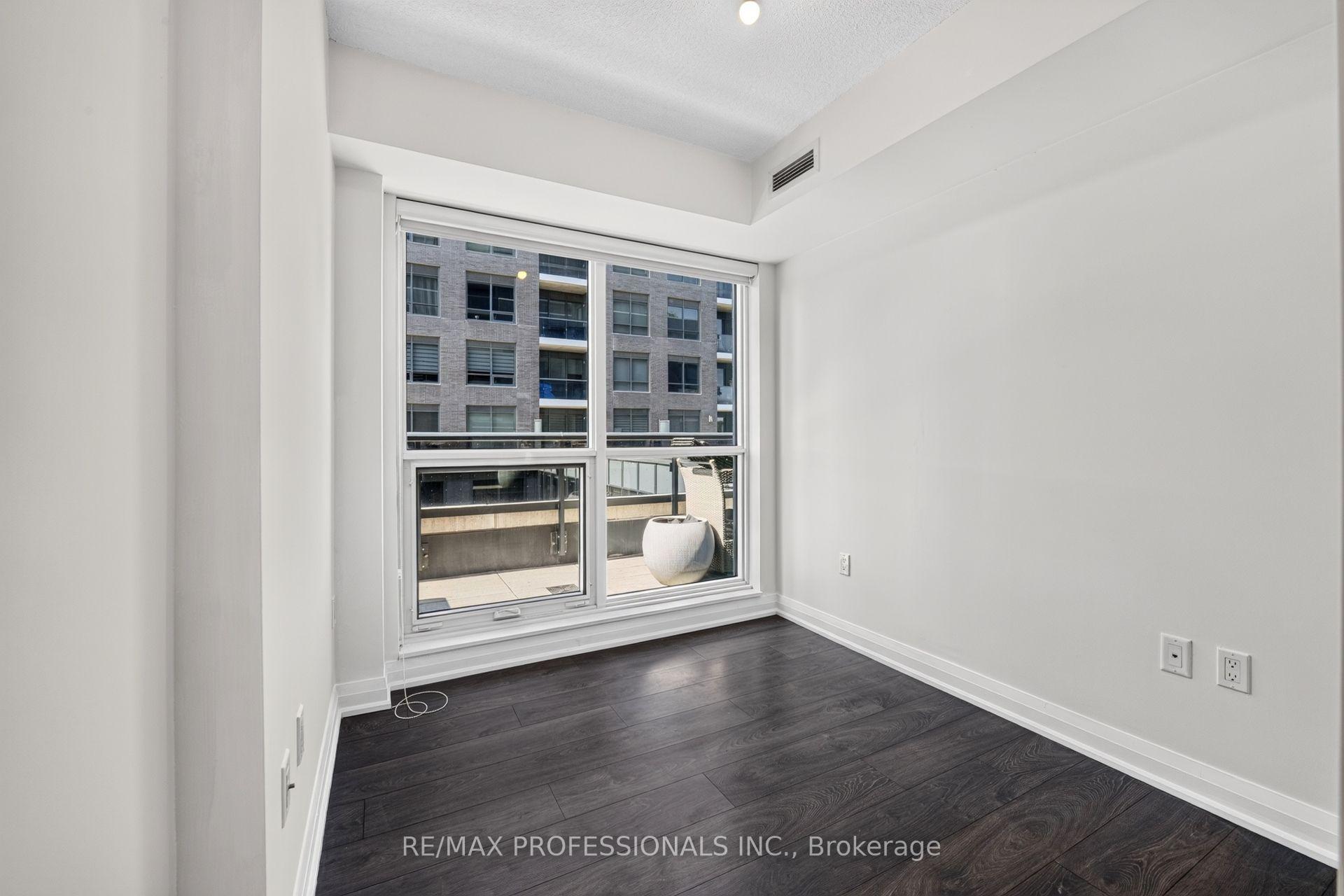 Photo 28 of Unit 406, 10 Gibbs Road, Etobicoke, Islington-City Centre West — HOMEH
