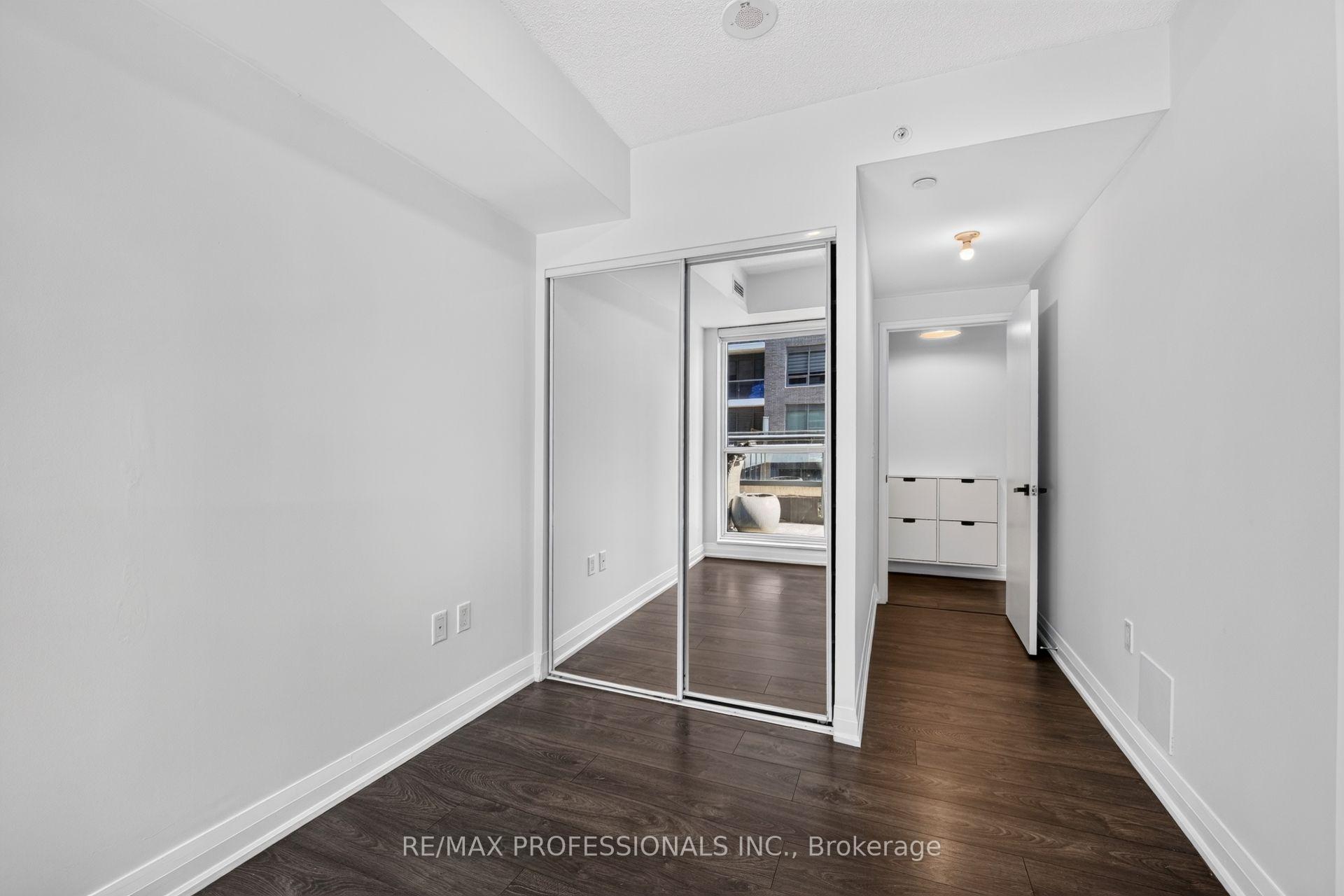 Photo 30 of Unit 406, 10 Gibbs Road, Etobicoke, Islington-City Centre West — HOMEH