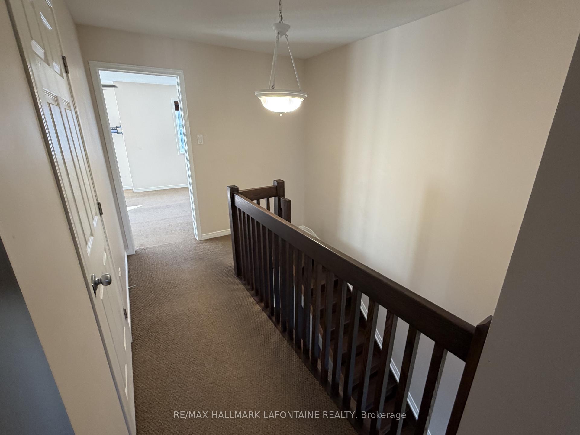 Photo 8 of 116 Potts Private, Ottawa, Notting Hill/Summerside — HOMEH