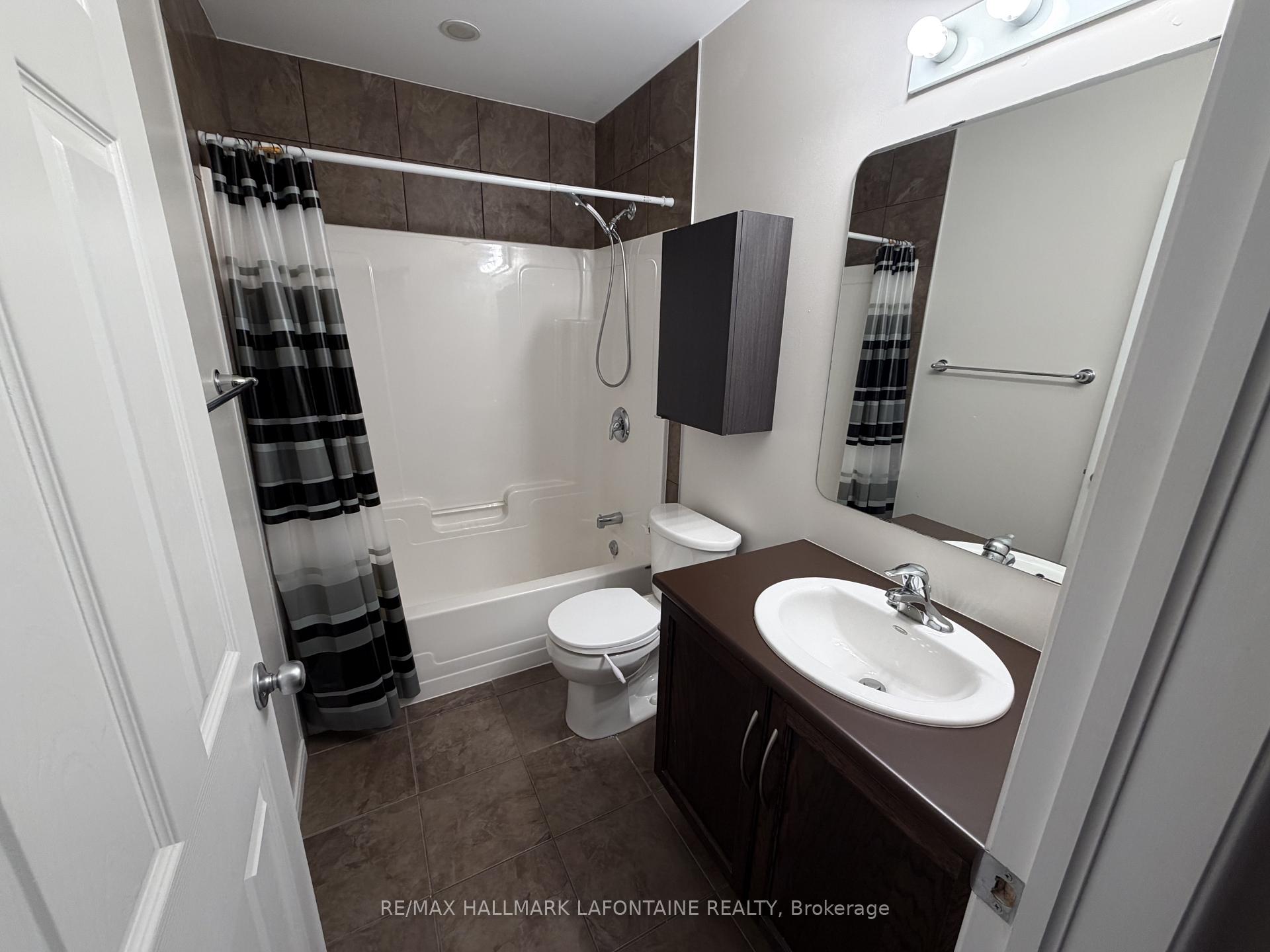 Photo 19 of 116 Potts Private, Ottawa, Notting Hill/Summerside — HOMEH